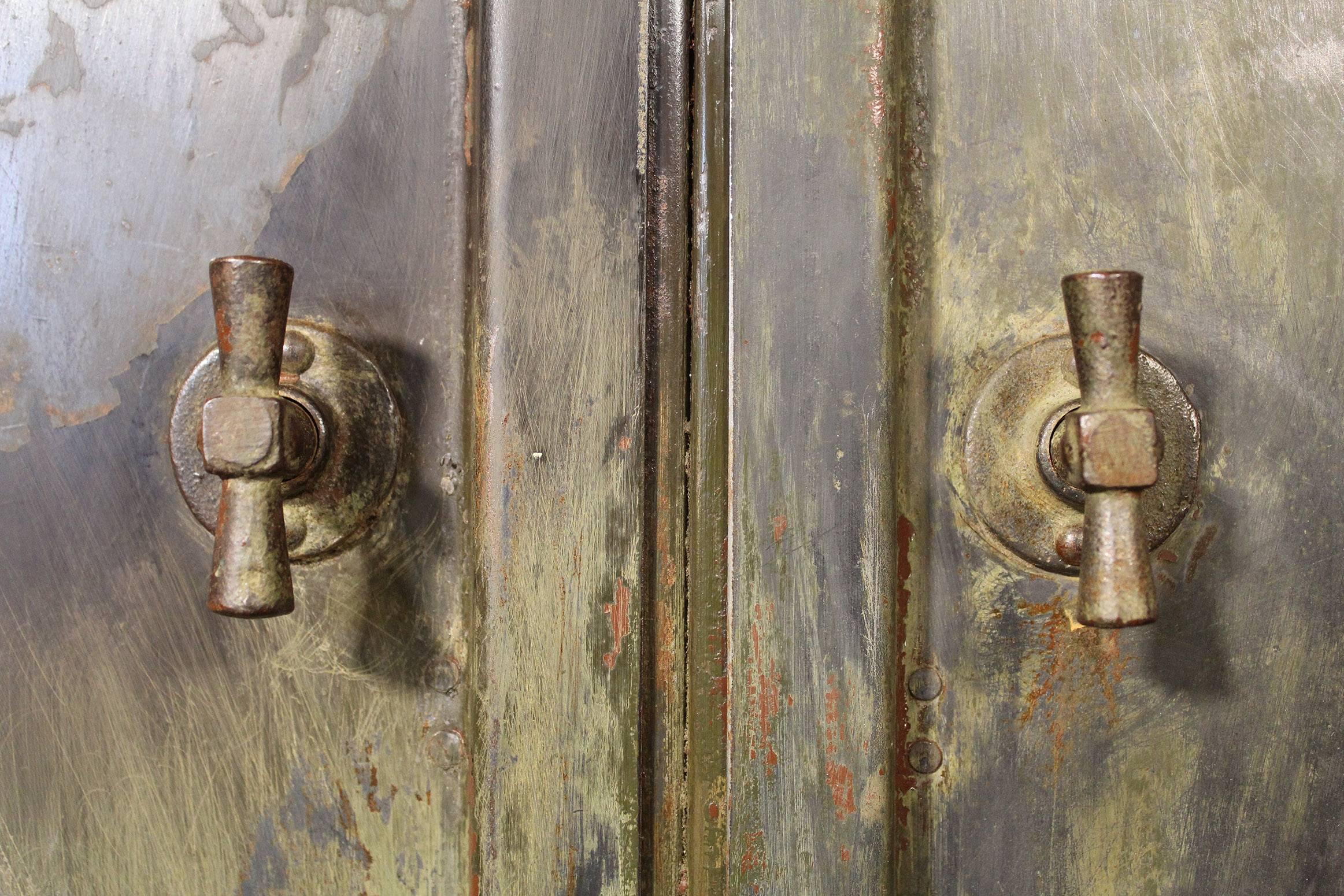 Vintage Distressed Painted Metal Storage Cabinet Locker 2