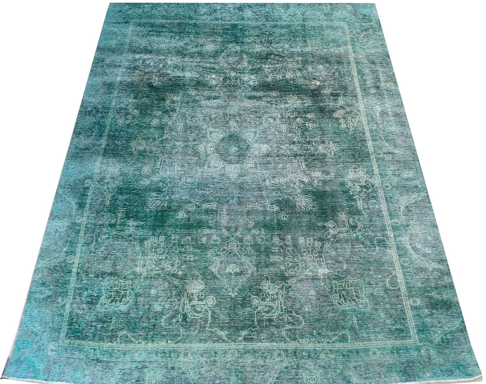 Hand-knotted wool pile on a cotton foundation.

Distressed, antique wash.

Circa 1940

Dimensions: 9' x 12'2