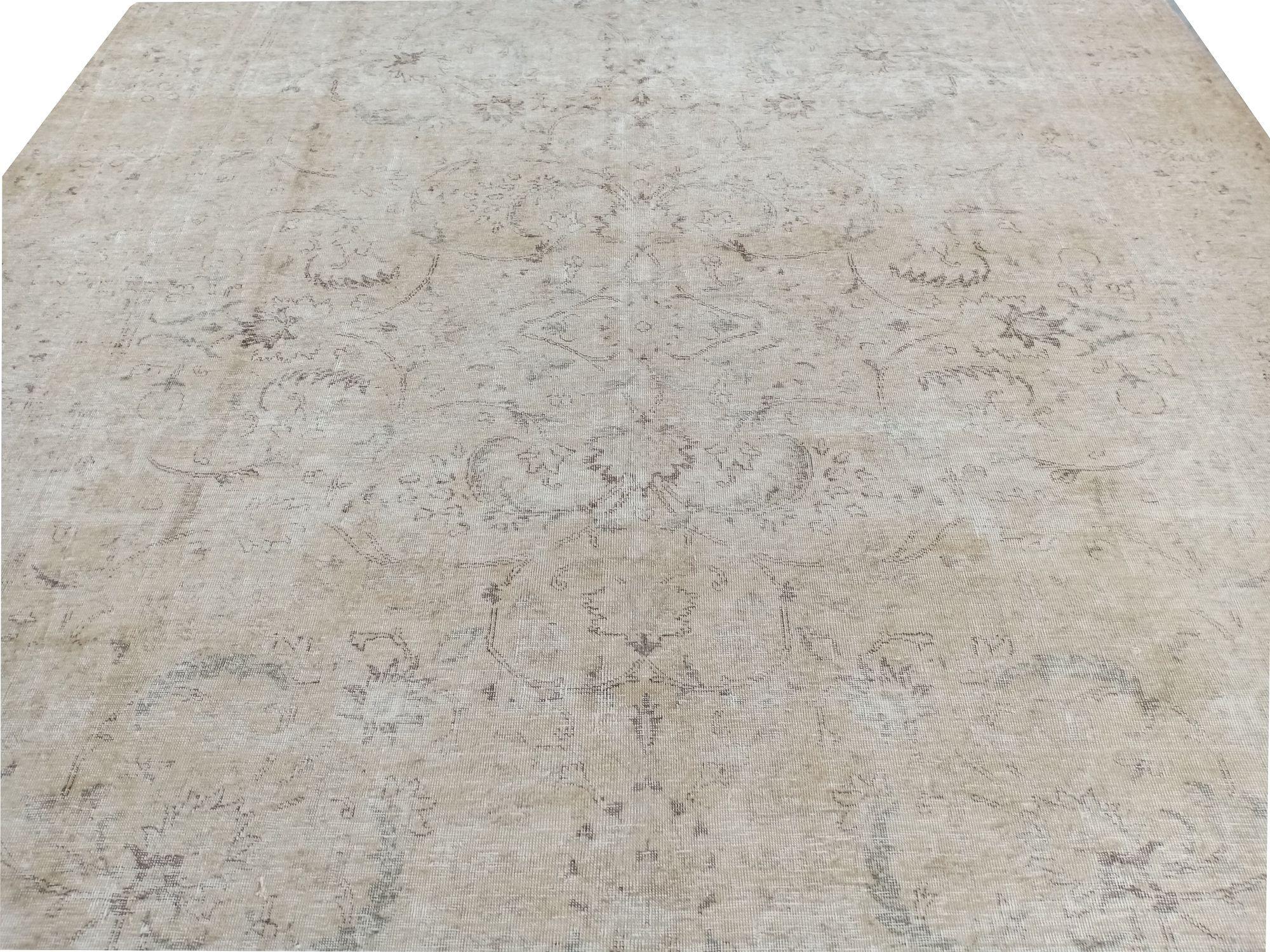 Vintage Distressed Persian Tabriz In Good Condition For Sale In Laguna Hills, CA