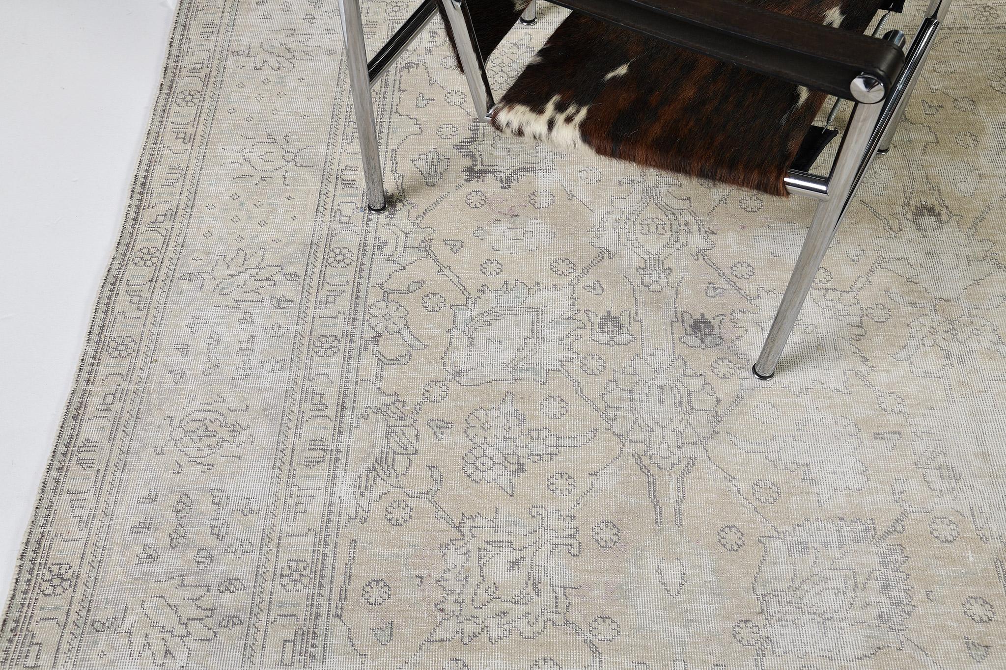 Vintage Distressed Persisch Tabriz im Angebot 3