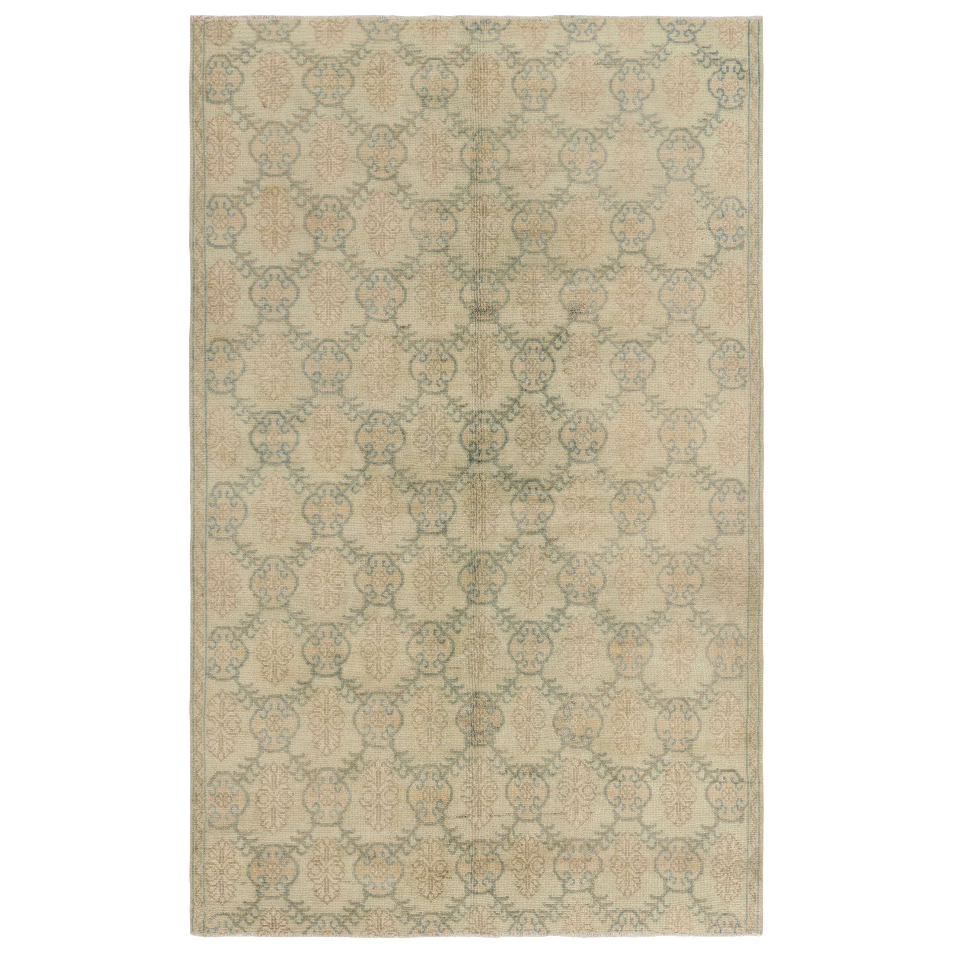 Vintage Distressed Teppich, Beige und Grün Geometrisches Blumenmuster - Rug
Kilim