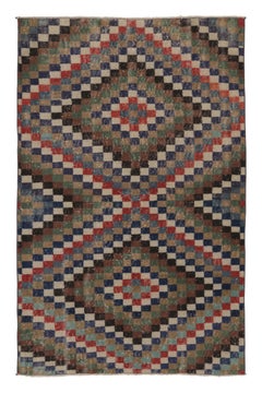 Vintage Distressed Rug, Bold Polychromatic Checkered Diamonds - Rug 
Kilim