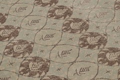Vintage Distressed Rug, Hellblaue und braune Blumenspaliere - Rug & Kilim
