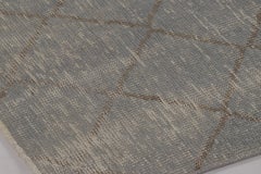 Vintage Distressed Rug, Minimalist Diamond Lattice on gray - Rug & Kilim