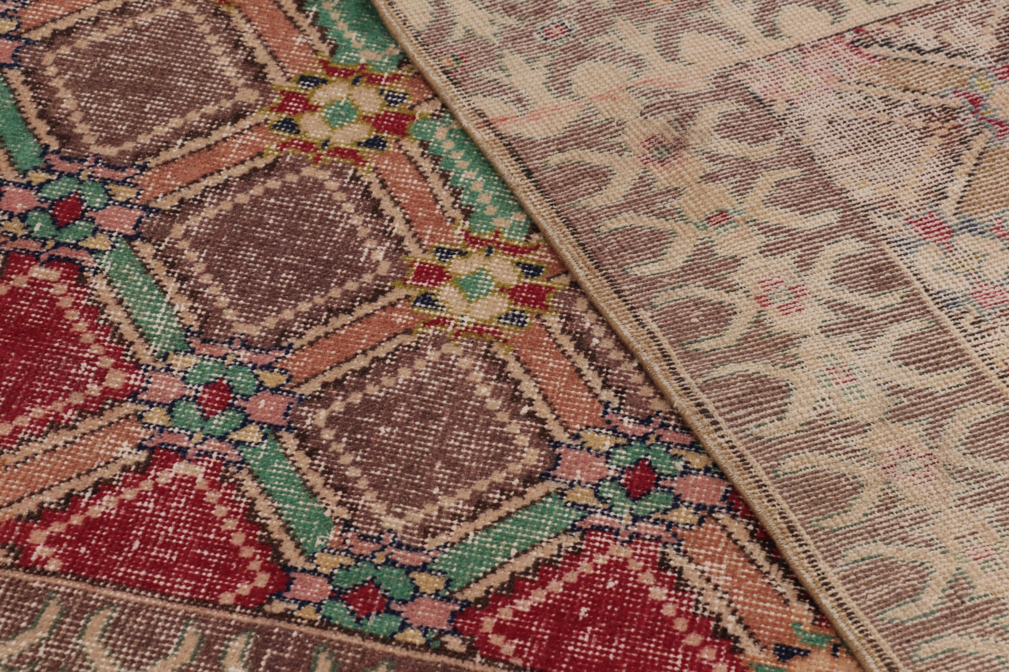 Geometrisches Medaillon-Muster im Vintage-Look, mehrfarbig - Rug & Kilim (Wolle) im Angebot
