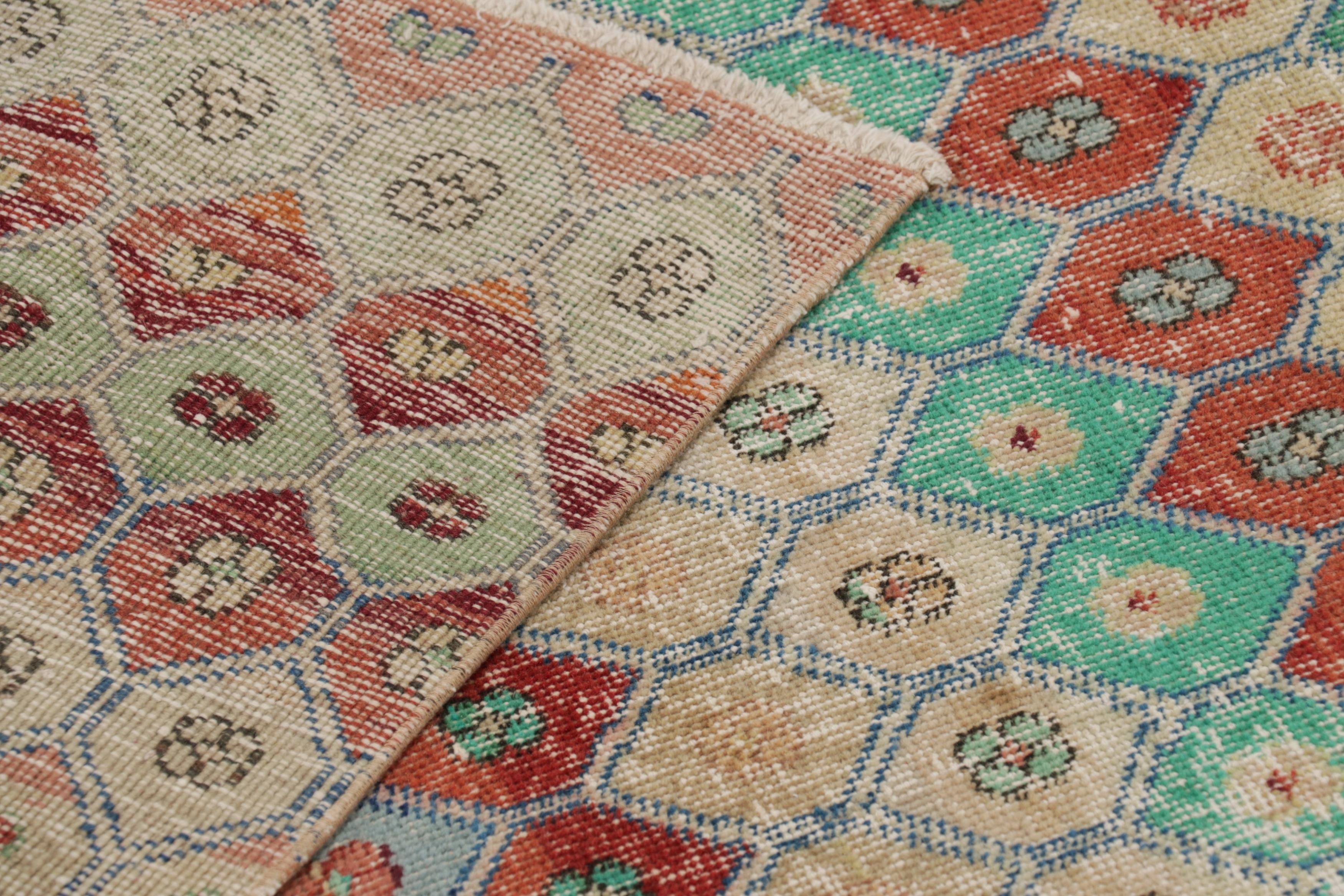 Vintage Distressed Rug, Polychromatic Hexagon Geometric Design- Rug & Kilim For Sale 1