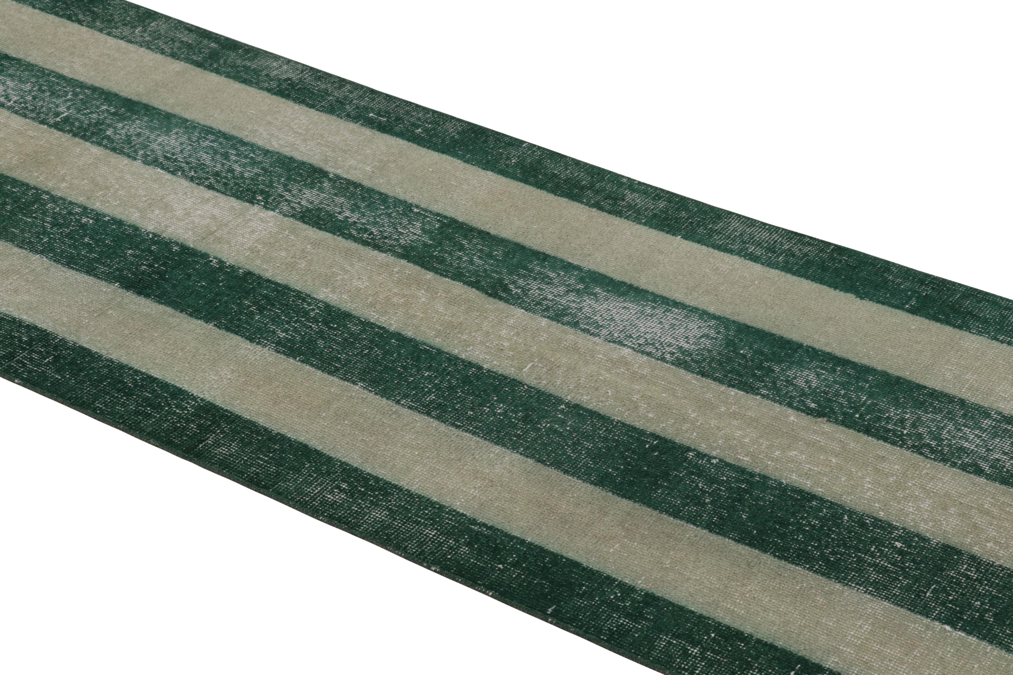 Vintage Distressed Läufer, Beige und Grün Horizontale Streifen - Rug & Kilim (Wolle) im Angebot