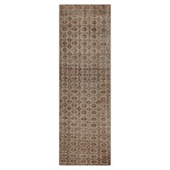 Vintage Distressed Runner Rug, Beige-Brown Allover Geometric Motif – Rug & Kilim