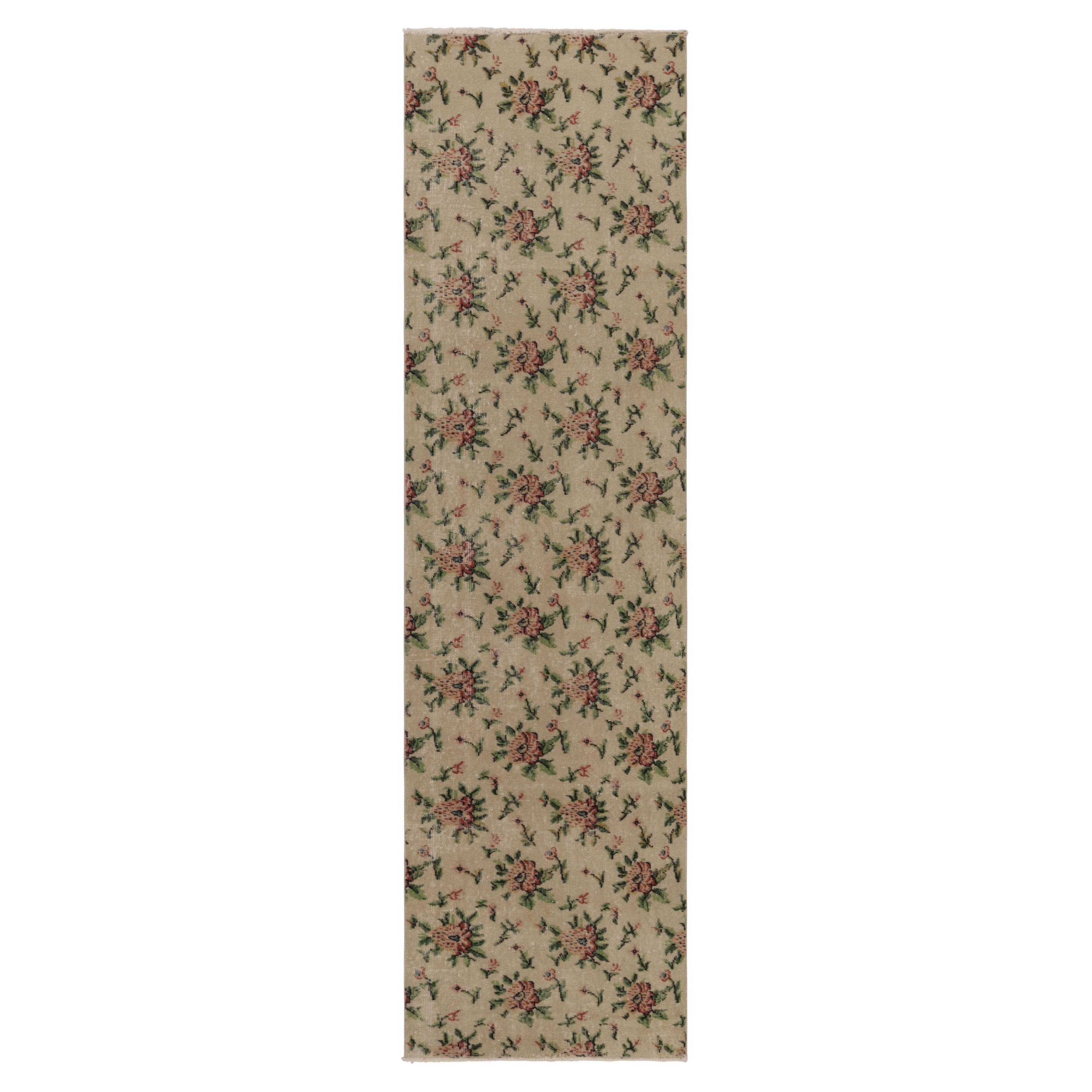 Vintage Distressed Läufer, Beige mit weichem roten Blumenmuster - Rug & Kilim