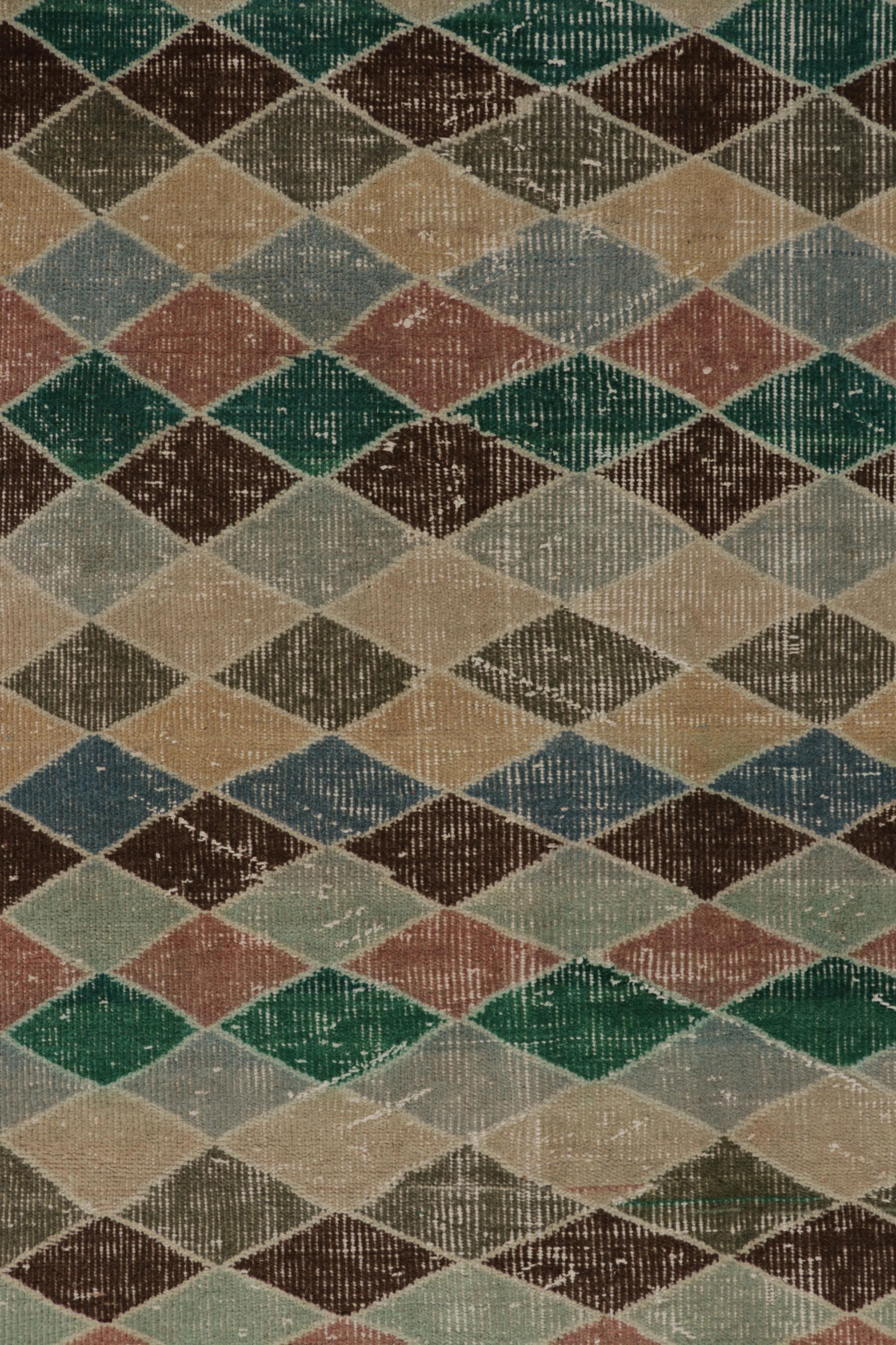 Tessuto a mano Tappeto vintage con motivo geometrico policromatico - Rug & Kili in vendita