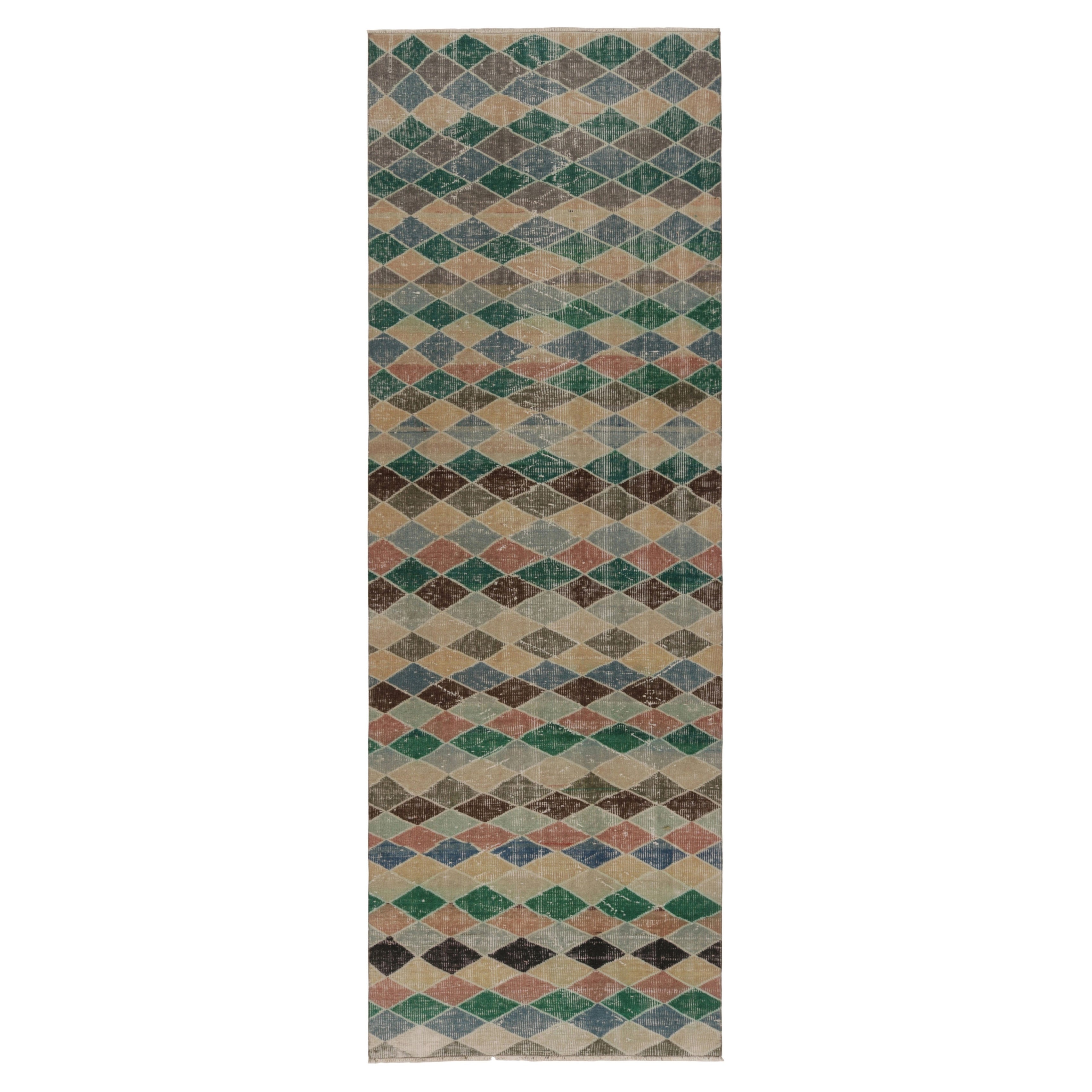 Vintage Distressed Läufer, kühnes polychromes geometrisches Muster - Rug
Kili