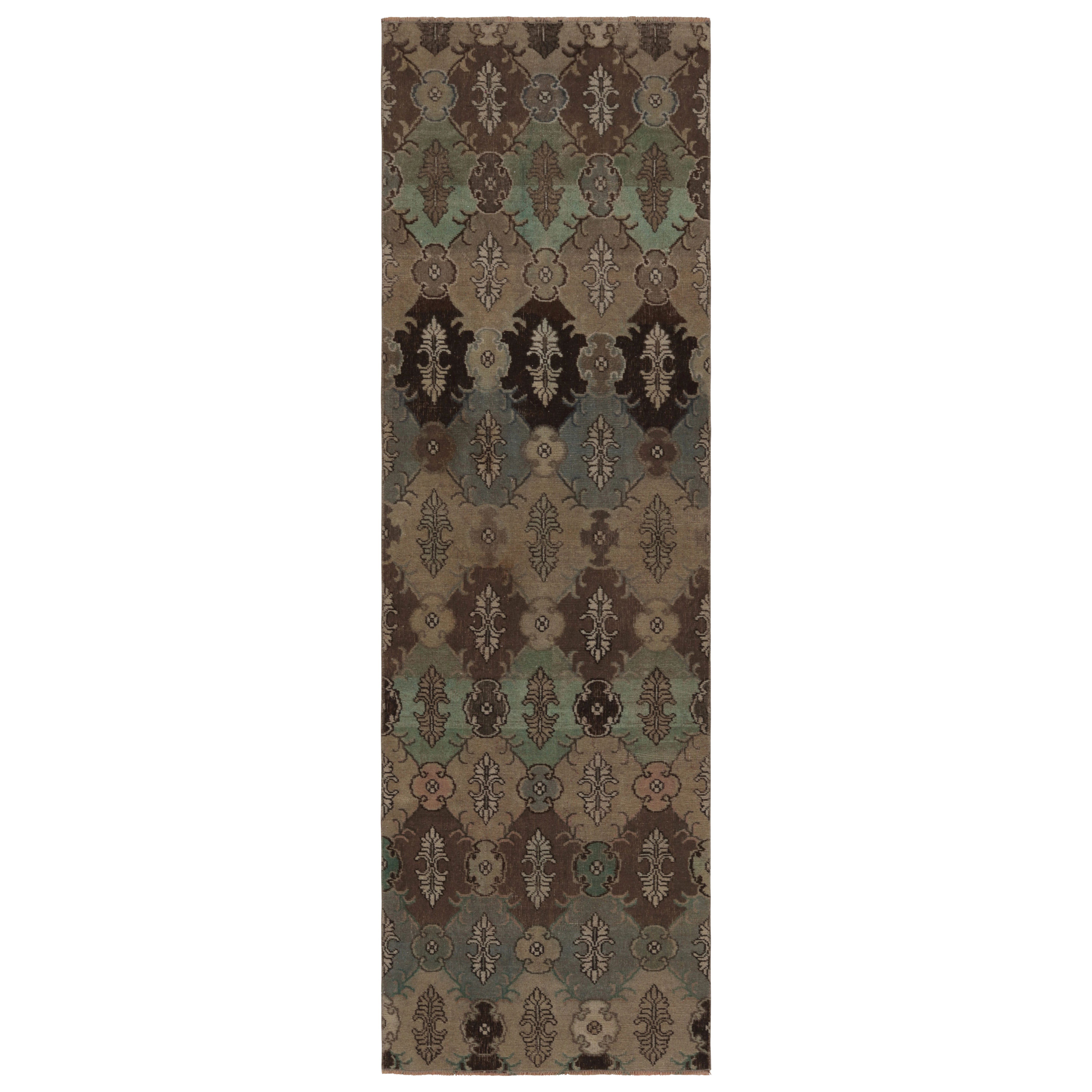 Vintage Distressed Läufer Teppich, Erdtöne Geometrische Blumenmotive Rug
Kilim