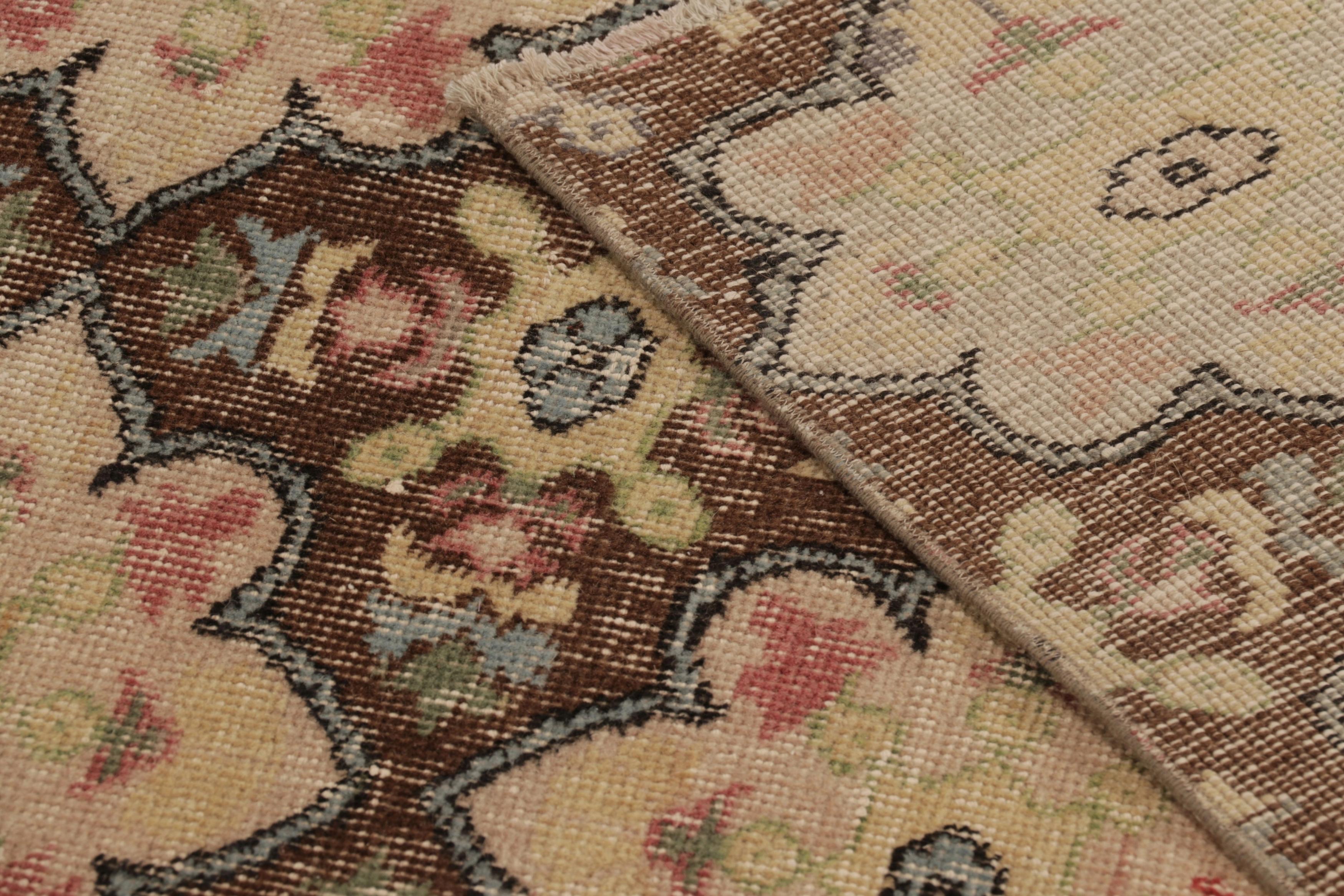 Vintage Distressed Läufer, verblasste braune botanische Medaillons - Rug & Kilim (Wolle) im Angebot