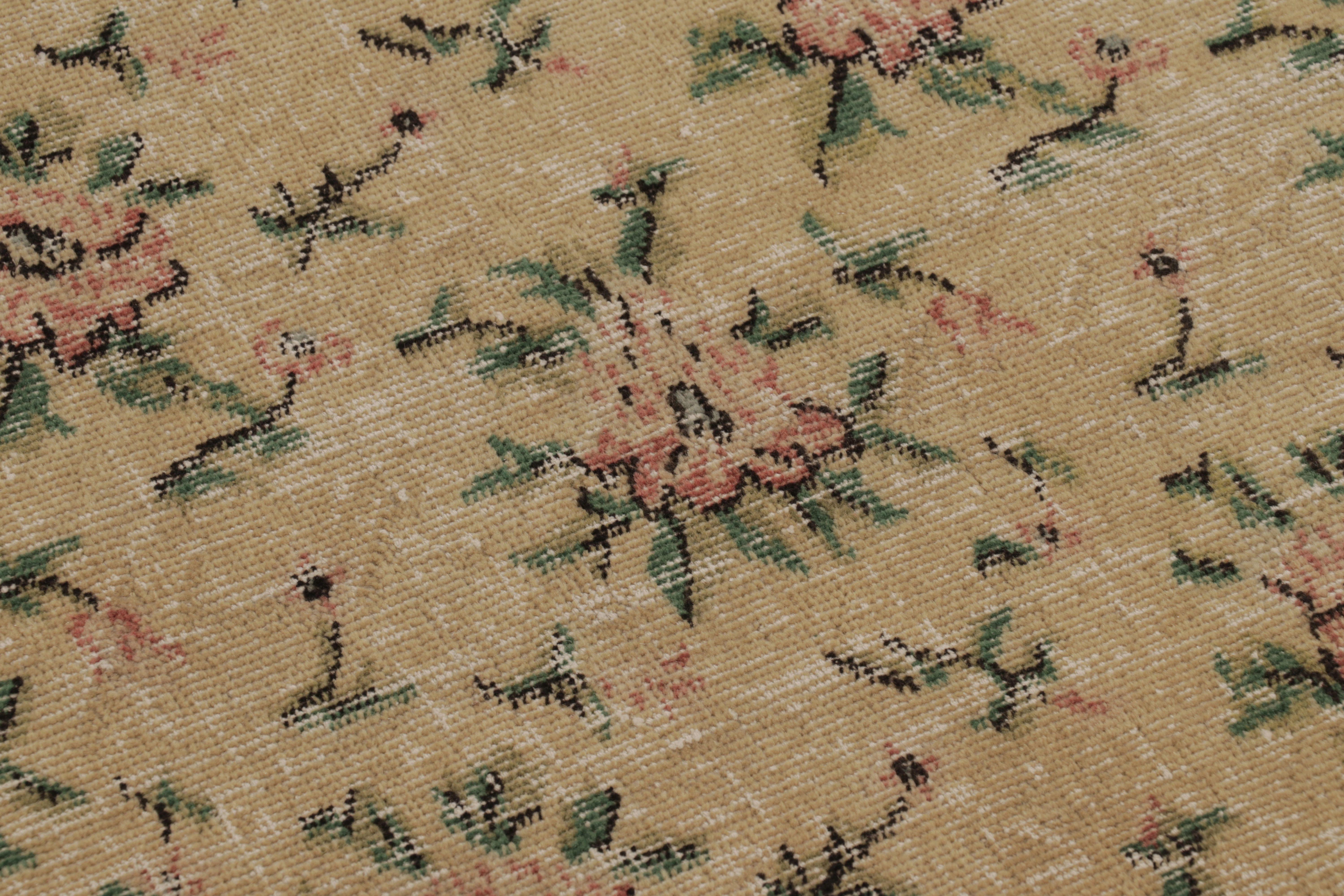 Turkish Vintage Distressed Runner Rug, Gold with Soft Pink Floral Pattern - Rug & Kilim For Sale