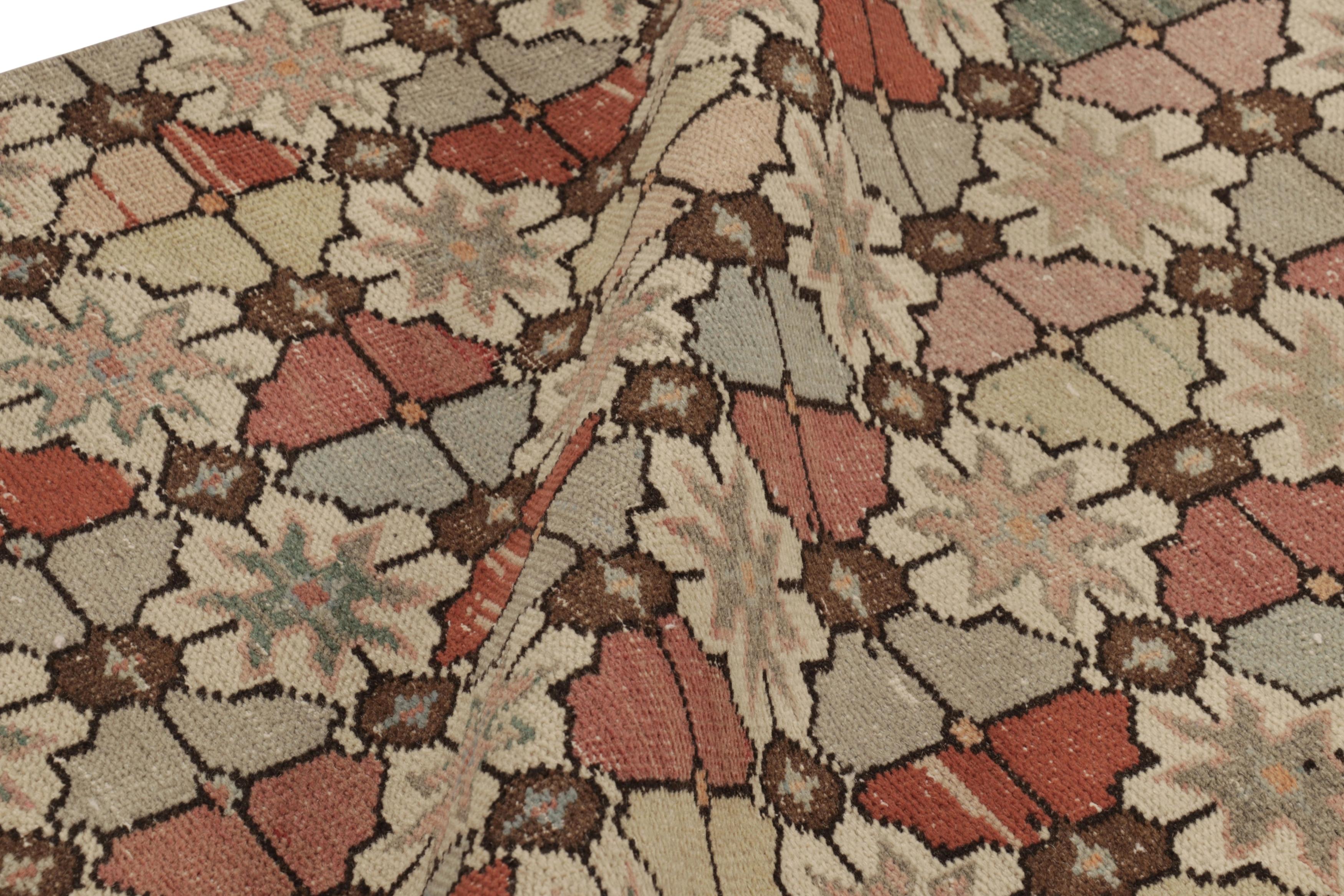 Vintage Distressed Läufer, skurrile Pastell Blumen Wiederholung - Rug & Kilim (Mittleres 19. Jahrhundert) im Angebot