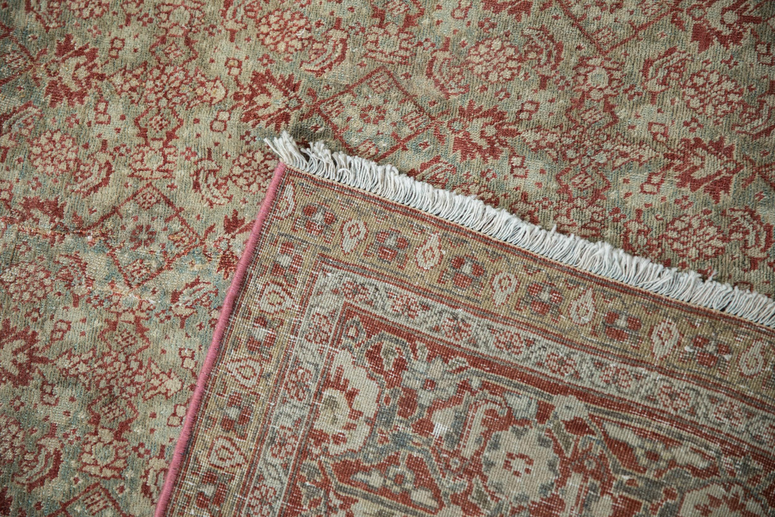 Vintage Distressed Tabriz-Teppich im Angebot 4
