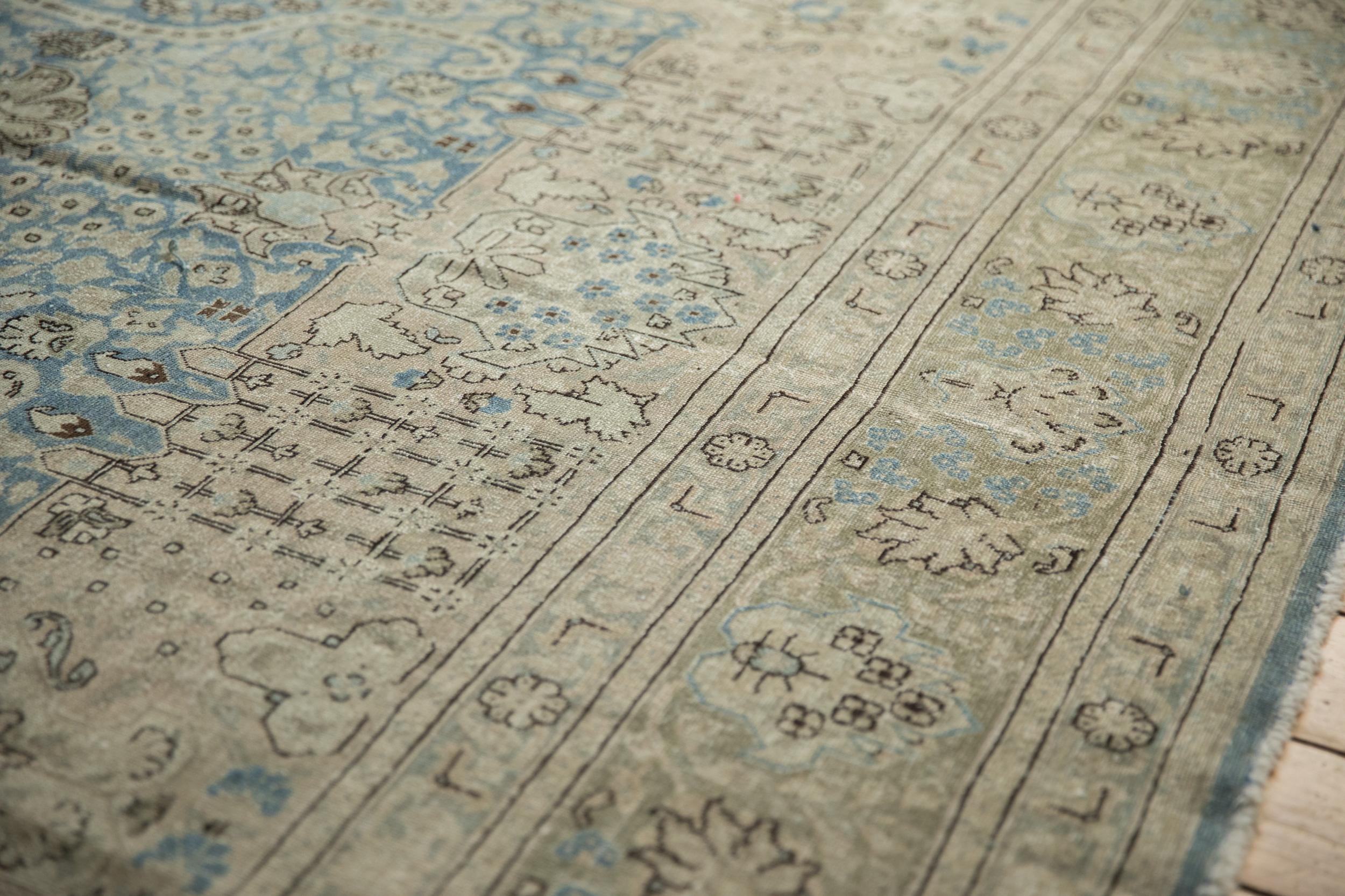 Vintage Distressed Tabriz-Teppich im Zustand „Relativ gut“ im Angebot in Katonah, NY