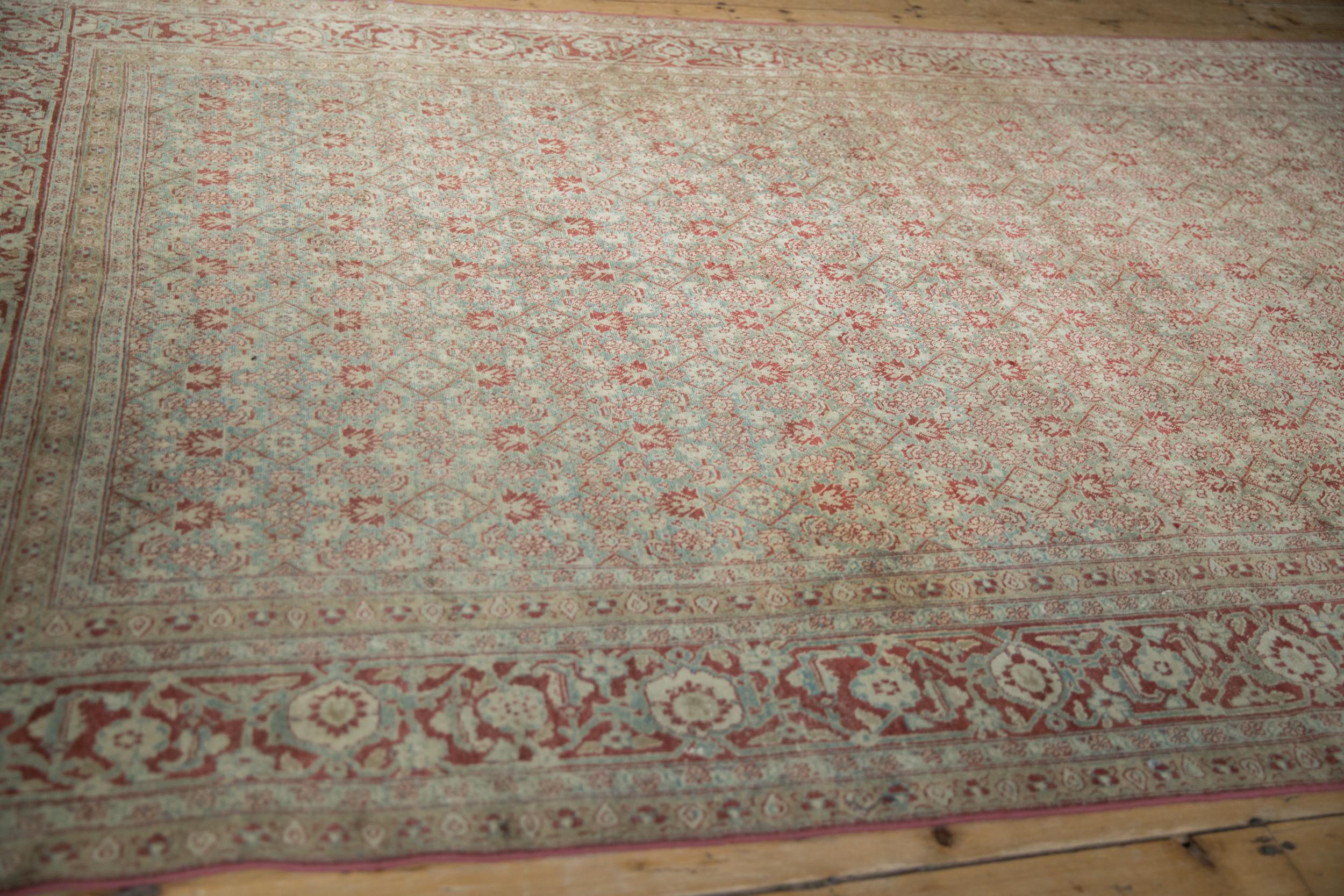 Vintage Distressed Tabriz-Teppich (Wolle) im Angebot