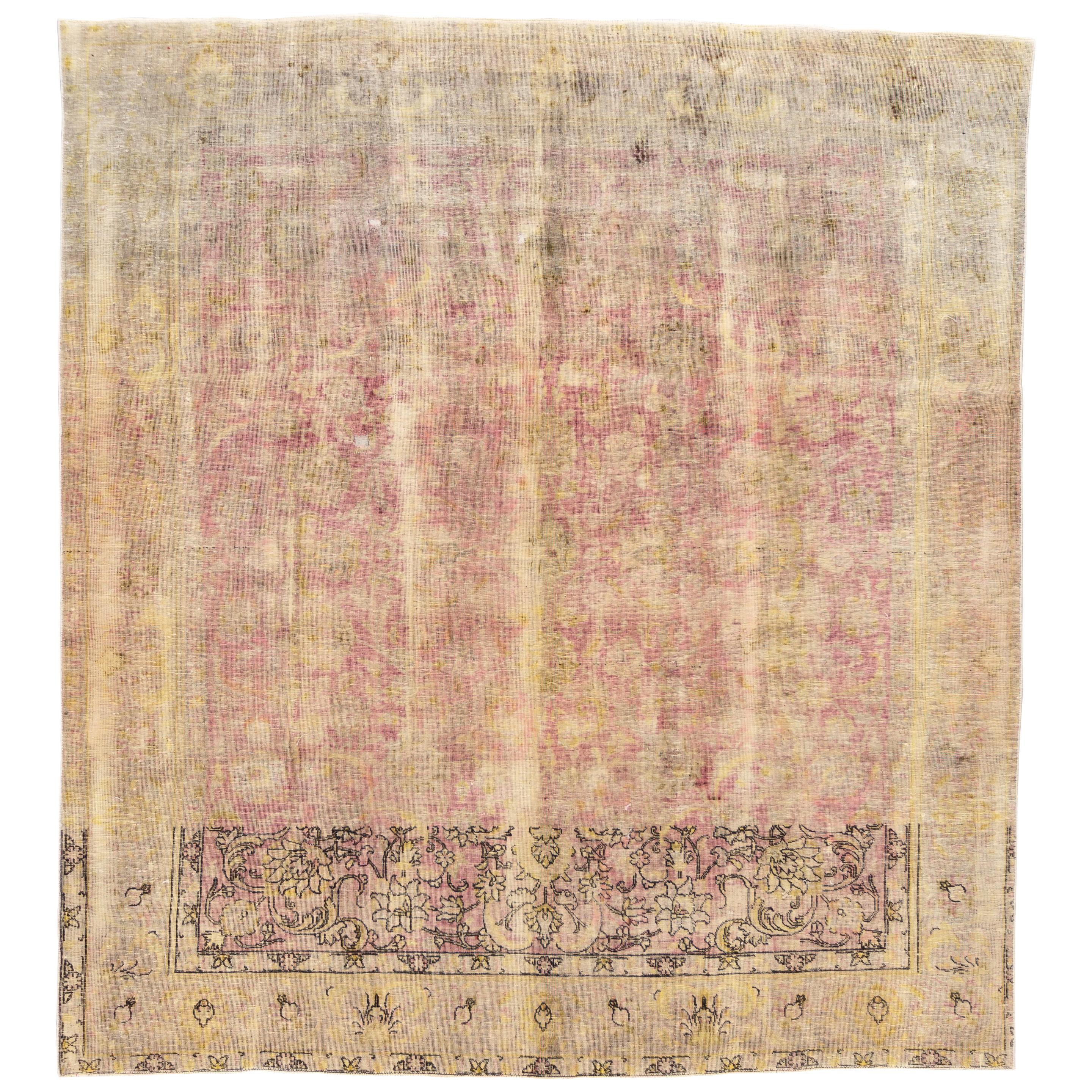 Distressed Tabriz-Teppich im Vintage-Stil