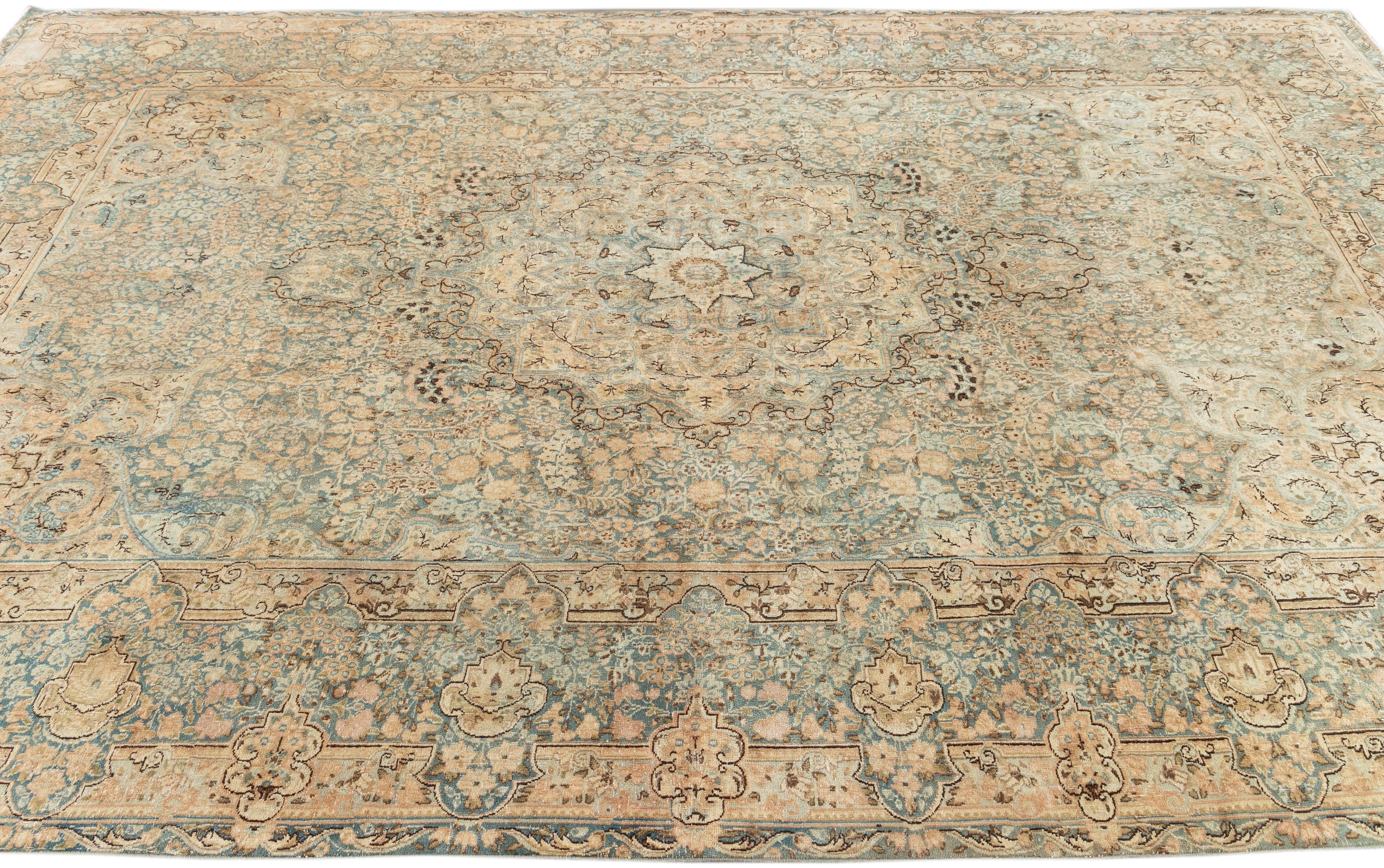 Laine Vieux tapis en laine sarcelle vieilli en vente