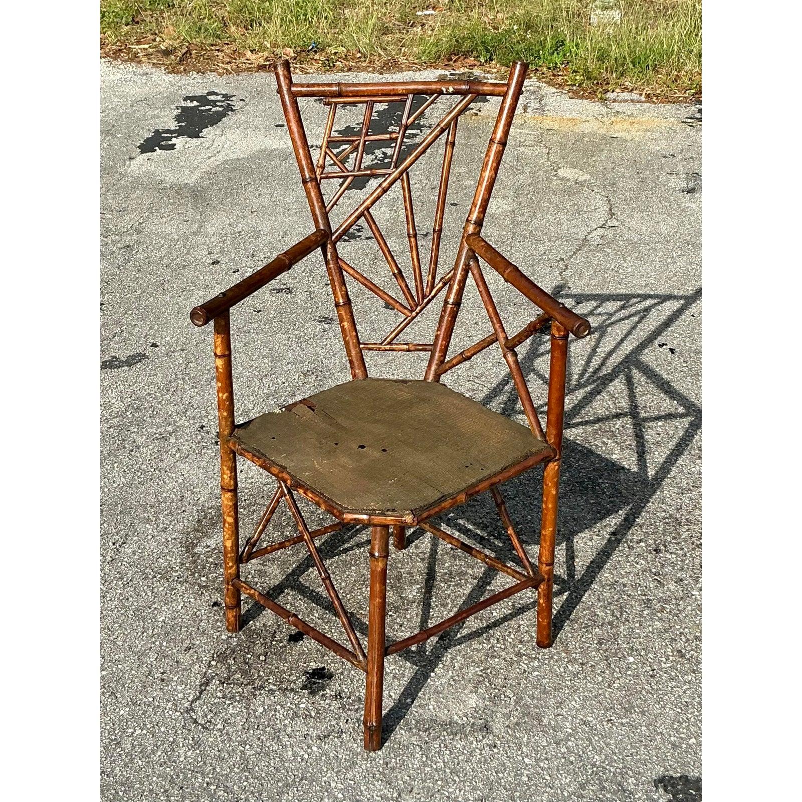 Vintage Distressed Schildkröte Bambus Stuhl im Angebot 2