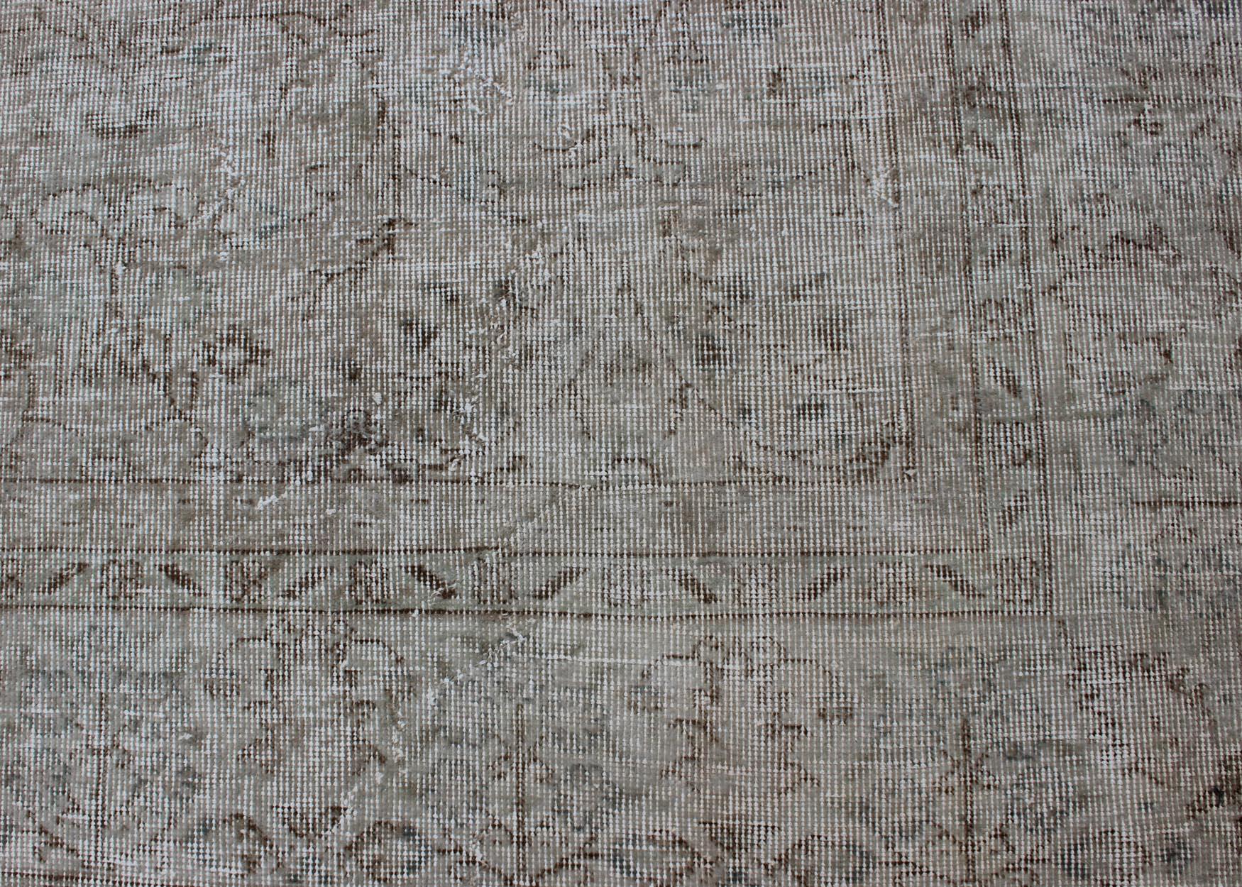 Vintage Distressed Turkish Rug with All-Over Pattern in Light Cream, Light Brown For Sale 3