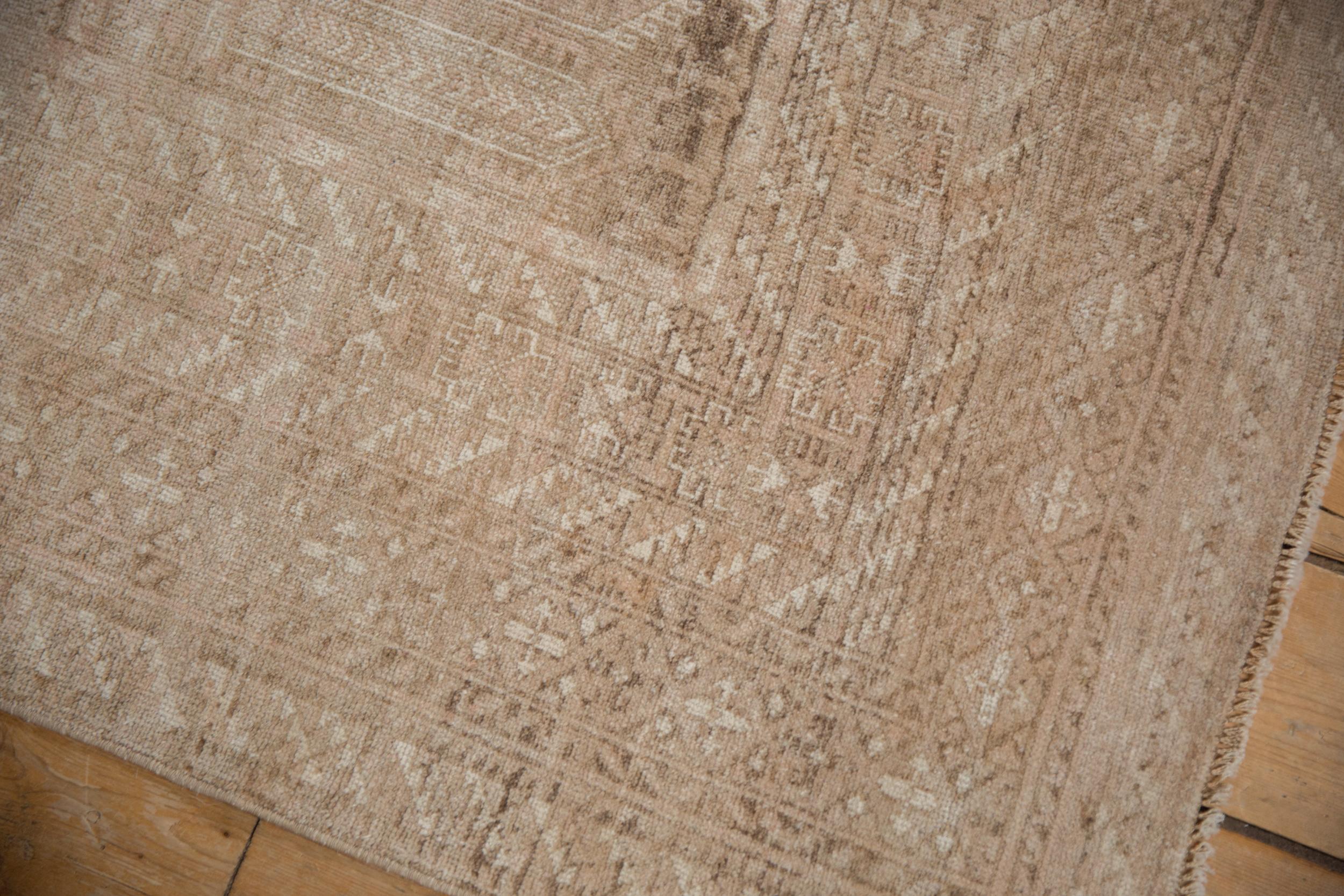 Vintage Distressed Turkmen Teppich (Turkmenisch) im Angebot