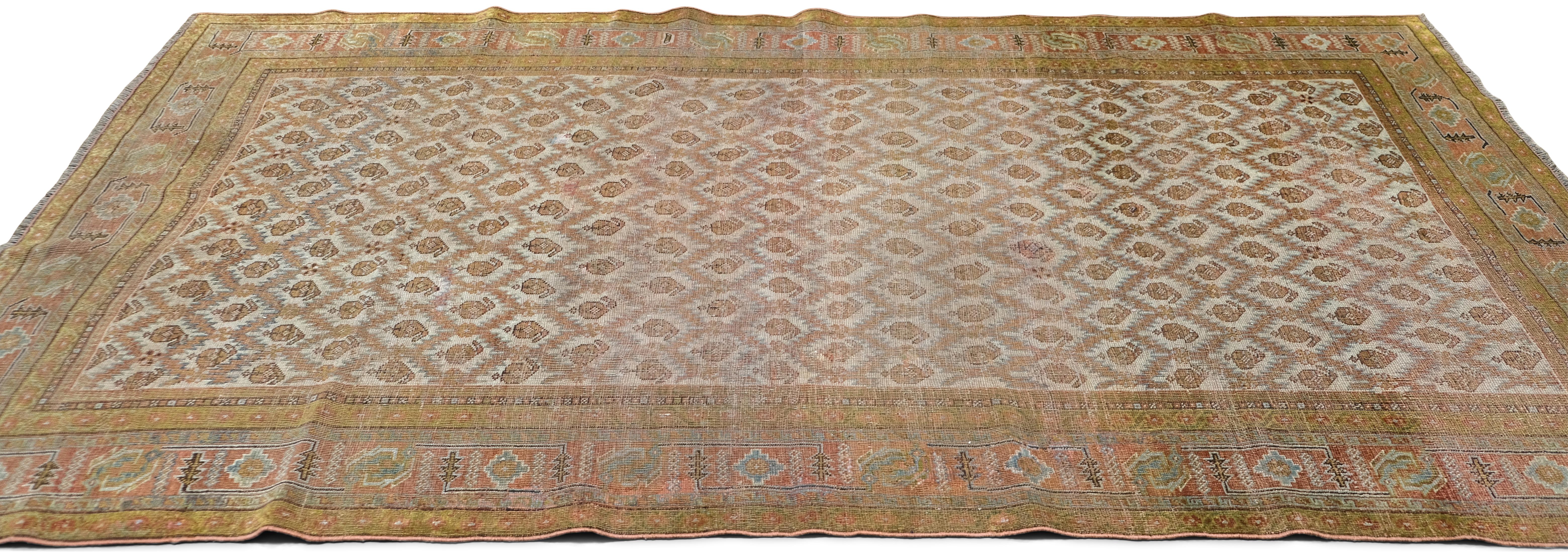 Persiano Tappeto Vintage Distressed Unique Patterned Wool 4'9''x9'2'' in vendita