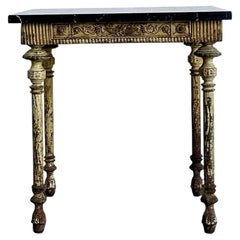 Vintage Distressed Schmiedeeisen Beistelltisch