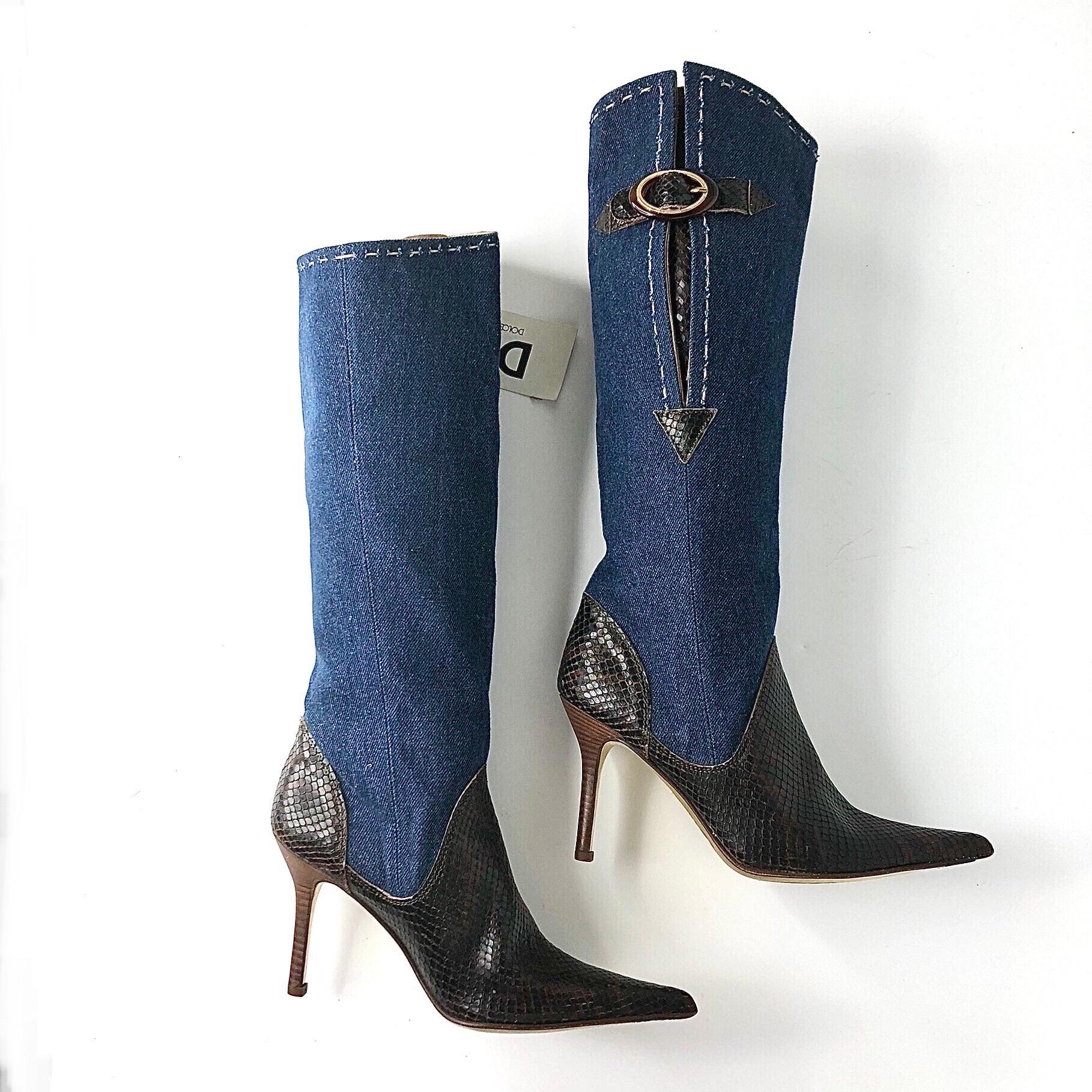 Vintage Dolce & Gabbana Denim Schlangenhaut hohe spitze Zehe hochhackige Stiefel 35 (Schwarz) im Angebot