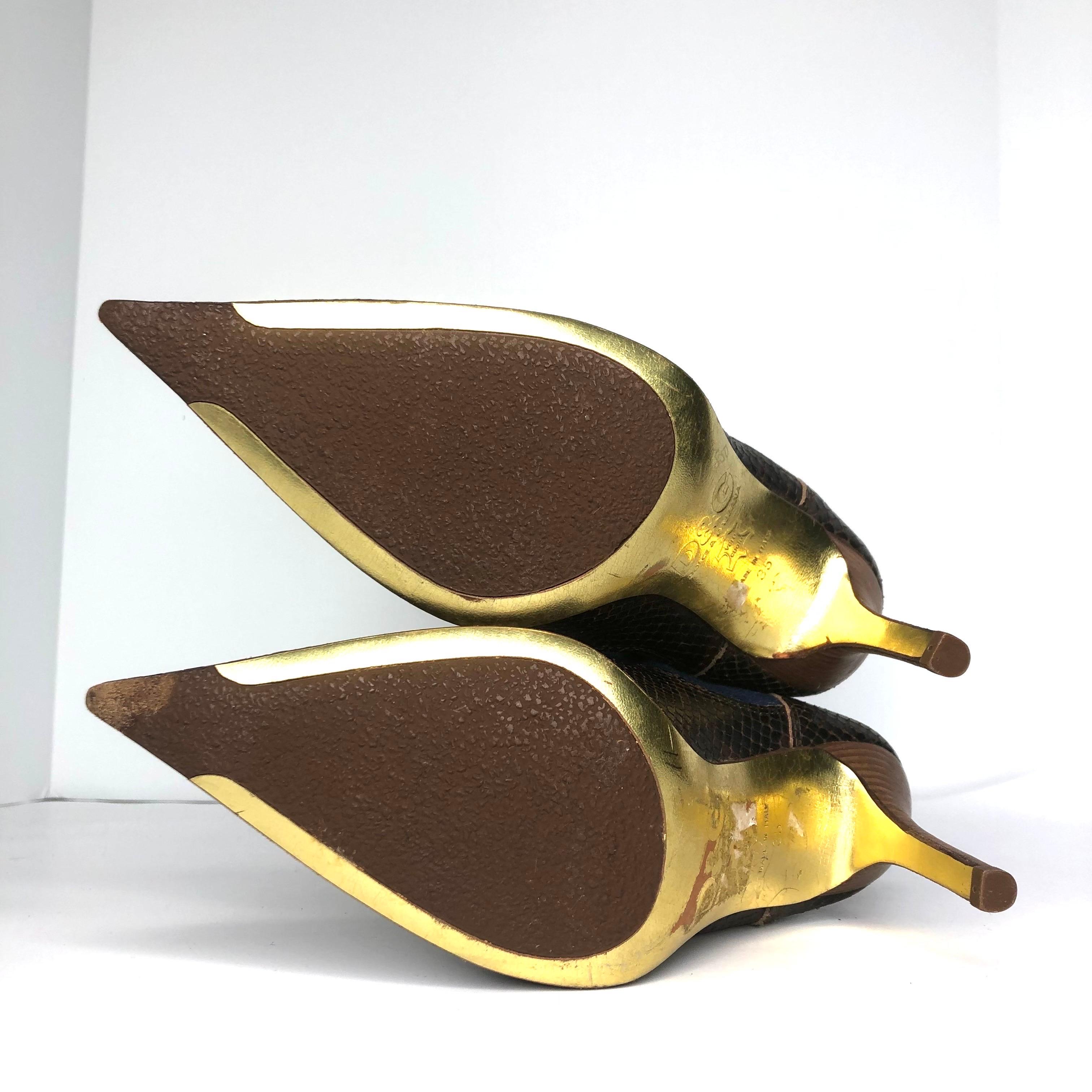 Vintage Dolce & Gabbana Denim Schlangenhaut hohe spitze Zehe hochhackige Stiefel 35 im Angebot 1