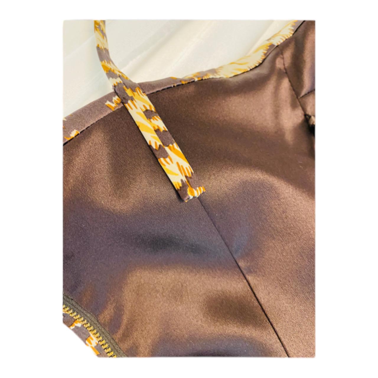 Robe vintage Dolce + Gabbana Y2K rayée tigre en soie extensible, neuve avec étiquette, années 2000 en vente 3