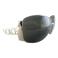 Vintage Dolce & Gabbana 2014 White & Silver Bubble Wrap Sunglasses 2000's Y2K