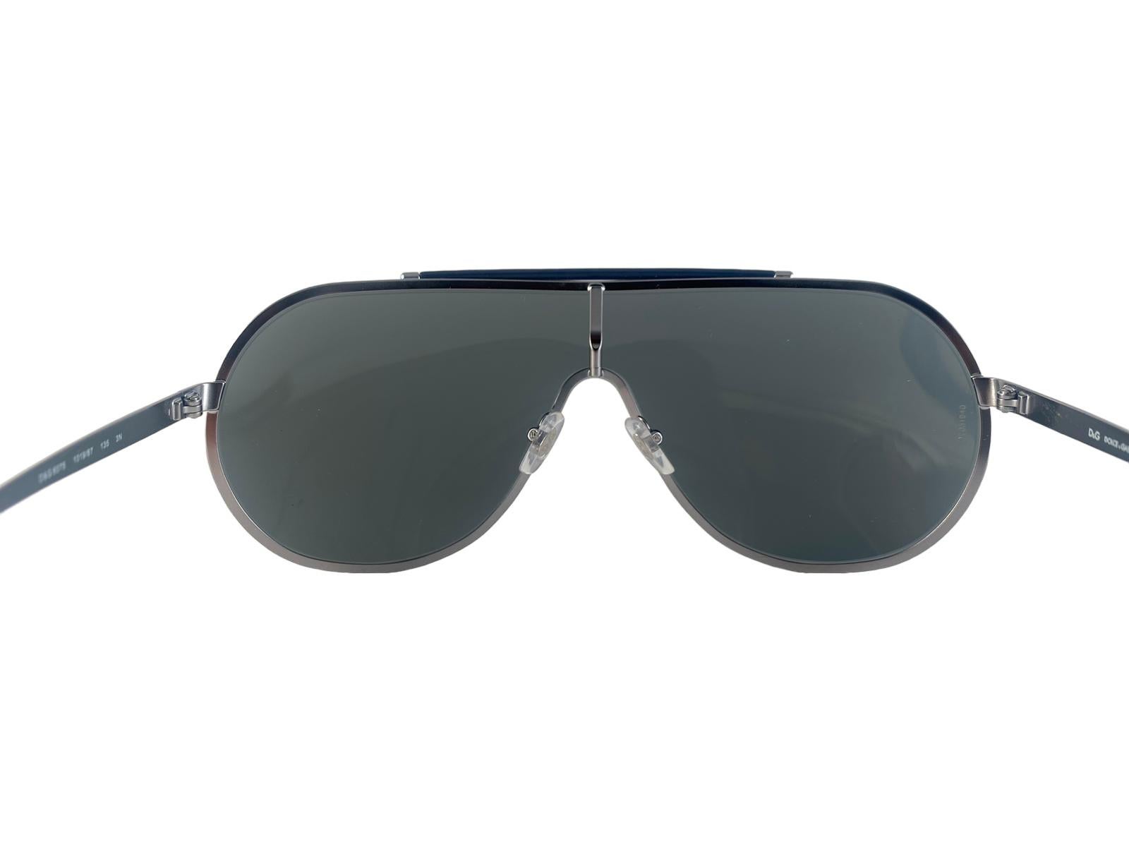 Vintage Dolce & Gabbana 6075 Pilot Silver Mono Lens Sunglasses 2000's Y2K For Sale 1