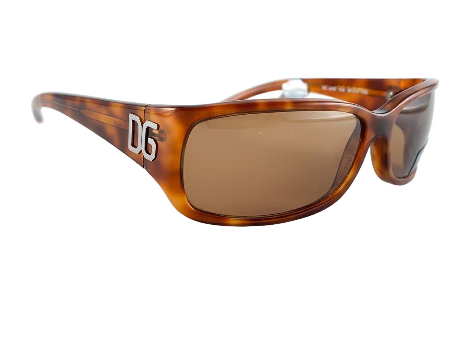 Brown Vintage Dolce & Gabbana 6435 Tortoise Sunglasses 2000's Y2K For Sale