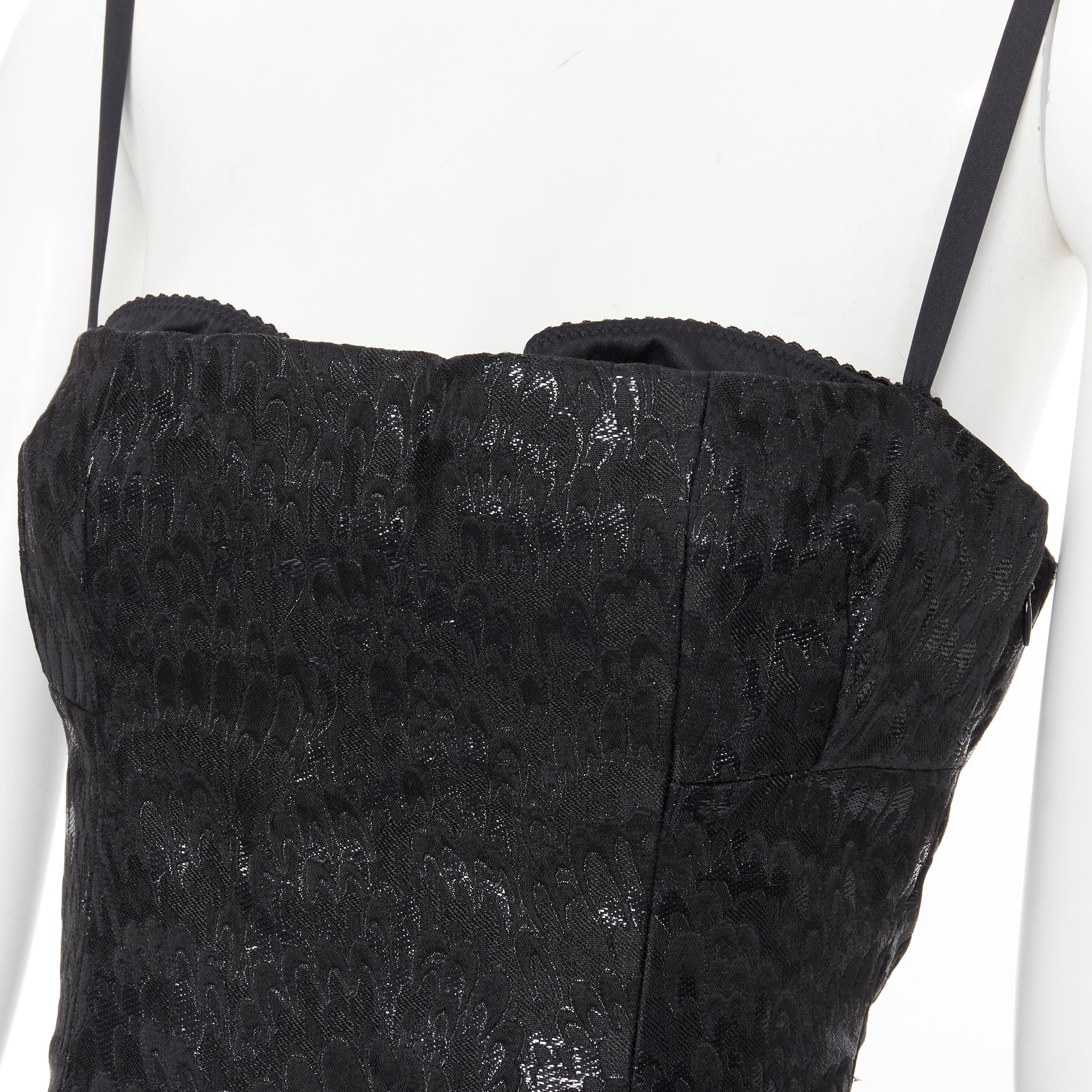 vintage DOLCE GABBANA black lurex brocade lace up corset cocktail dress IT42 M 
Reference: TGAS/B01508 
Brand: Dolce Gabbana 
Material: Silk 
Color: Black 
Pattern: Solid 
Closure: Zip 
Extra Detail: Black lurex brocade. Built in underwire bra. Lace