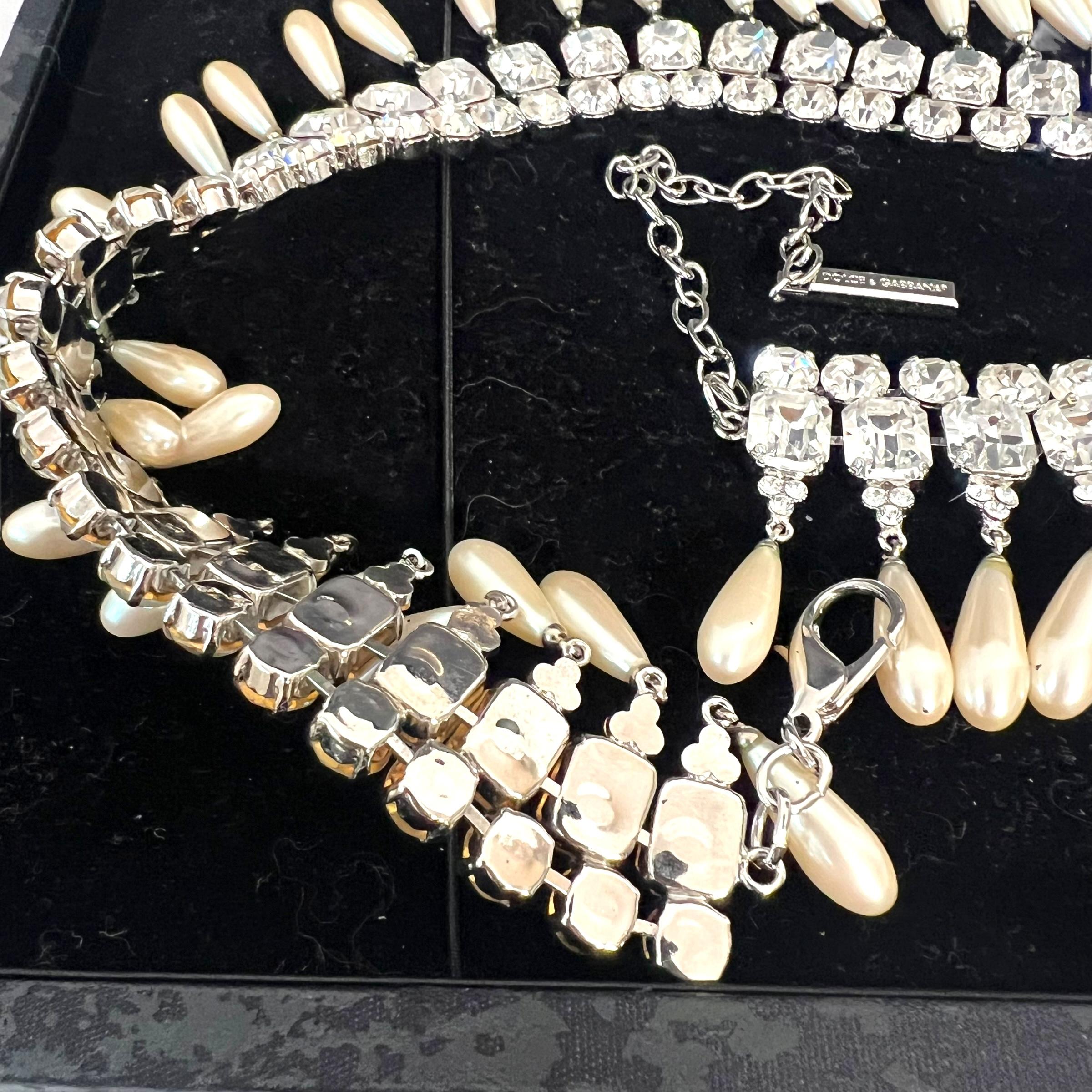 Vintage Dolce & Gabbana crystal pearl chain belt  For Sale 1