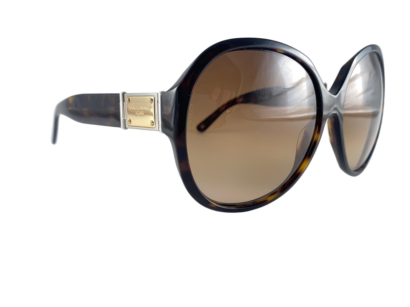 Vintage Dolce & Gabbana DG 4087 Schildpatt-Sonnenbrille in Übergröße 2000er Jahre Y2K (Braun) im Angebot