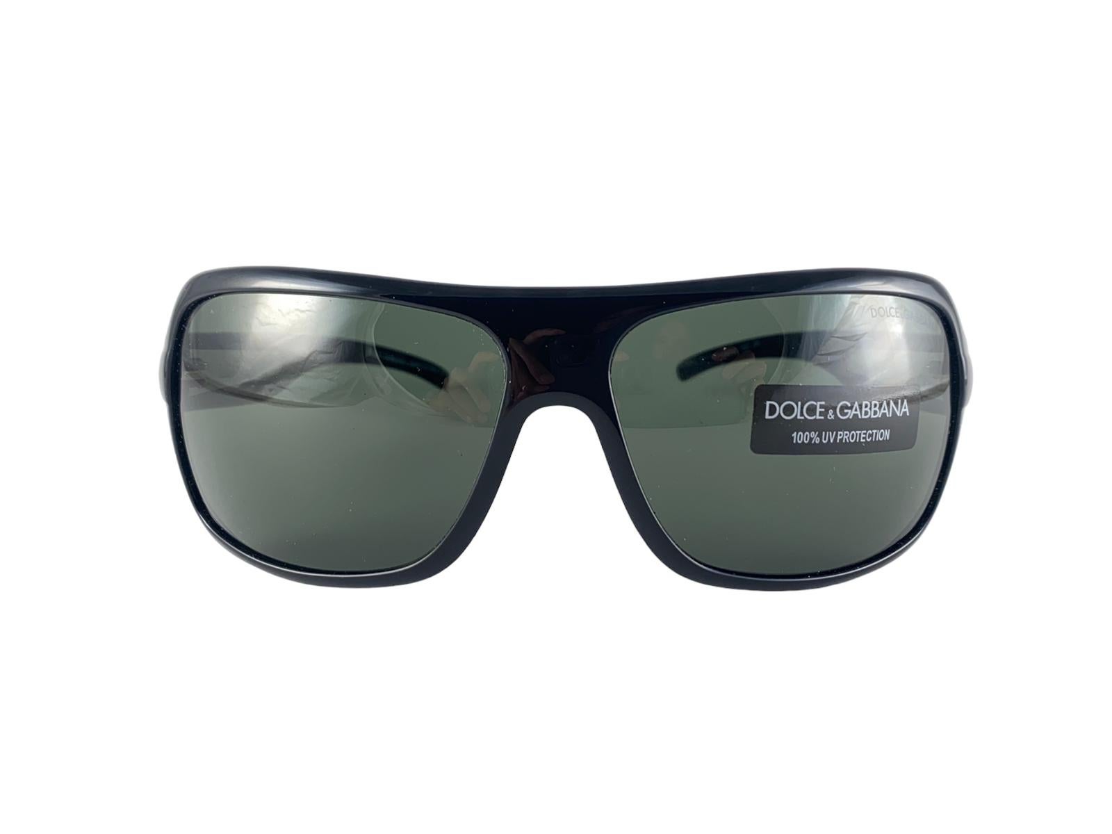 Vintage Dolce & Gabbana DG 6031 Gafas de sol negras de gran tamaño 2000's Y2K en venta 1