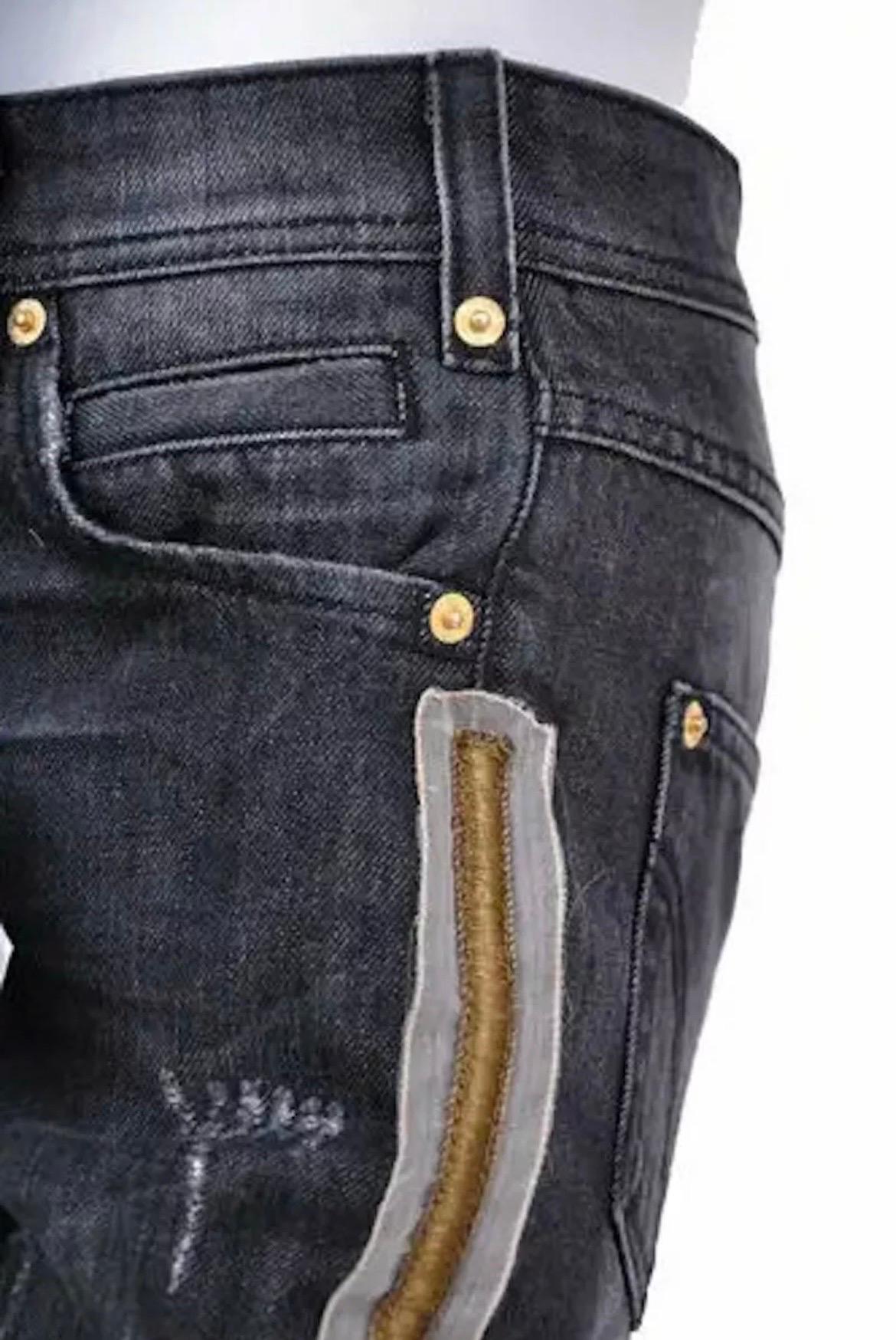 Vintage Dolce & Gabbana Fall 2009 Runway Military-Inspired Embroidered Jeans For Sale 3