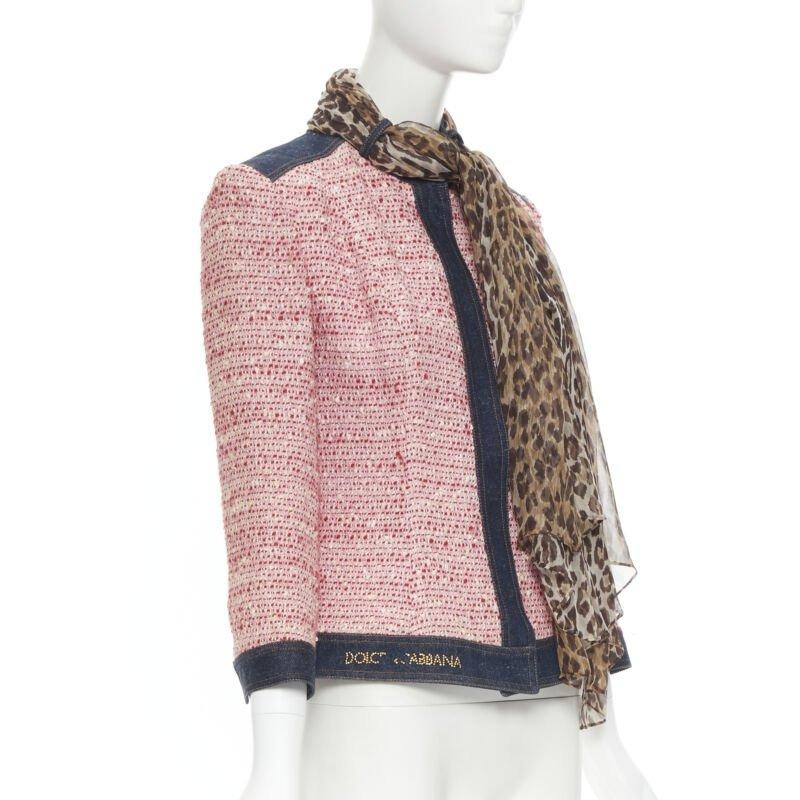 Brown vintage DOLCE GABBANA pink tweed denim trimmed leopard scarf jacket IT42 For Sale