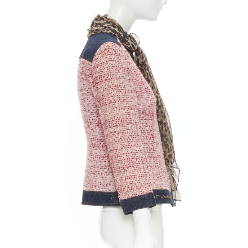 vintage DOLCE GABBANA pink tweed denim trimmed leopard scarf jacket IT42 In Good Condition For Sale In Hong Kong, NT