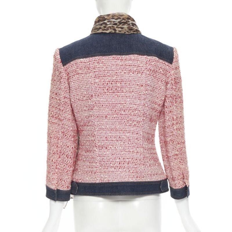 Women's vintage DOLCE GABBANA pink tweed denim trimmed leopard scarf jacket IT42 For Sale
