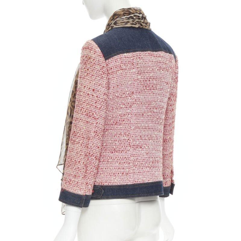 DOLCE GABBANA - Veste écharpe vintage en tweed rose garnie de léopard IT42 en vente 1