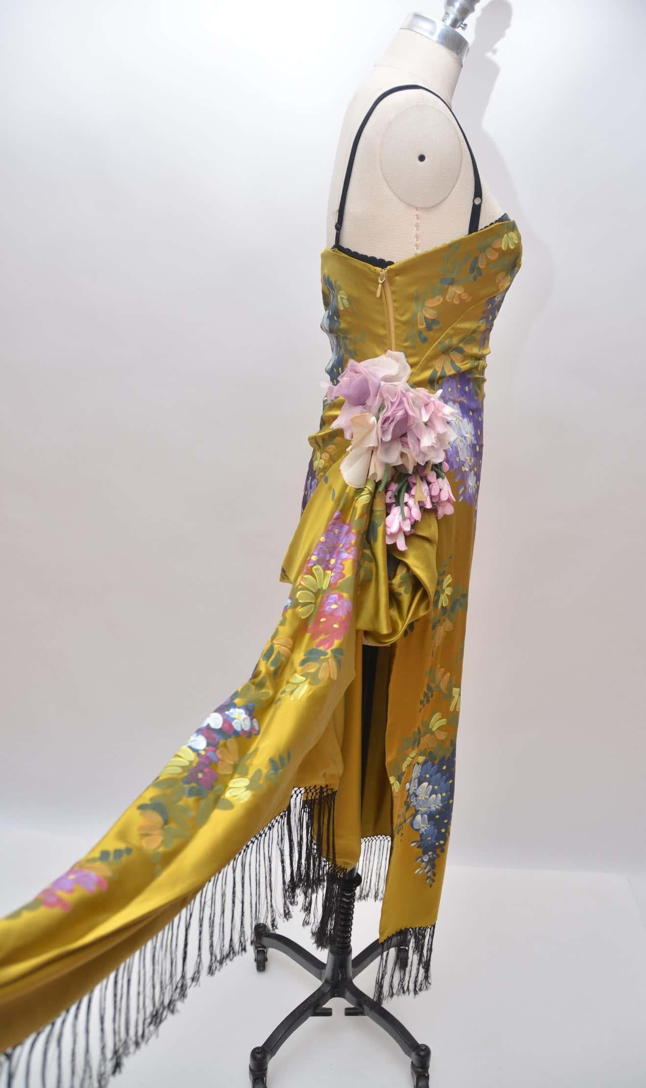 Robe vintage Dolce & Gabbana en soie peinte à la main, fleurs et oiseaux, 1998 Pour femmes en vente