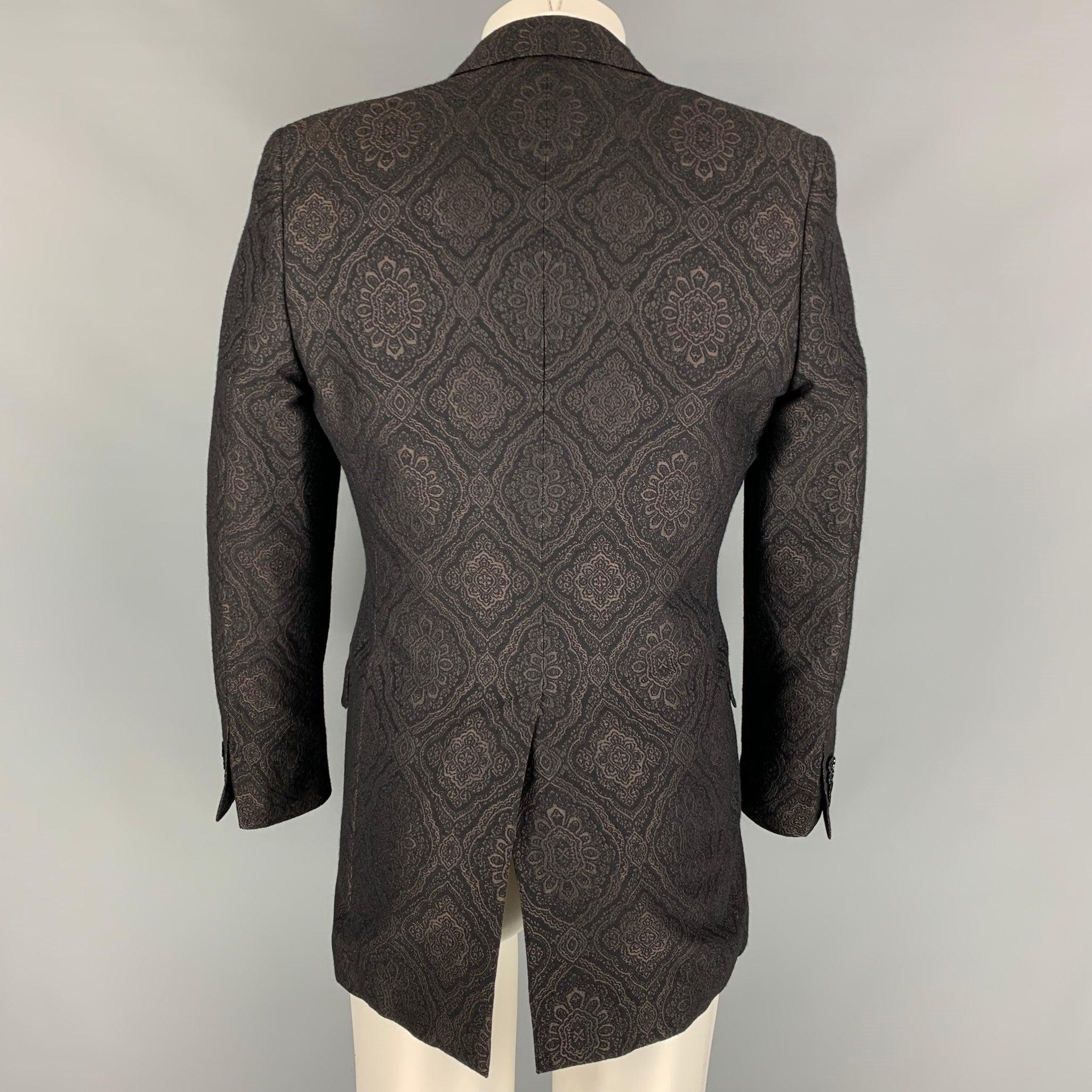 Men's Vintage DOLCE & GABBANA Size 38 R Jacquard Wool / Silk Peak Lapel Sport Coat For Sale