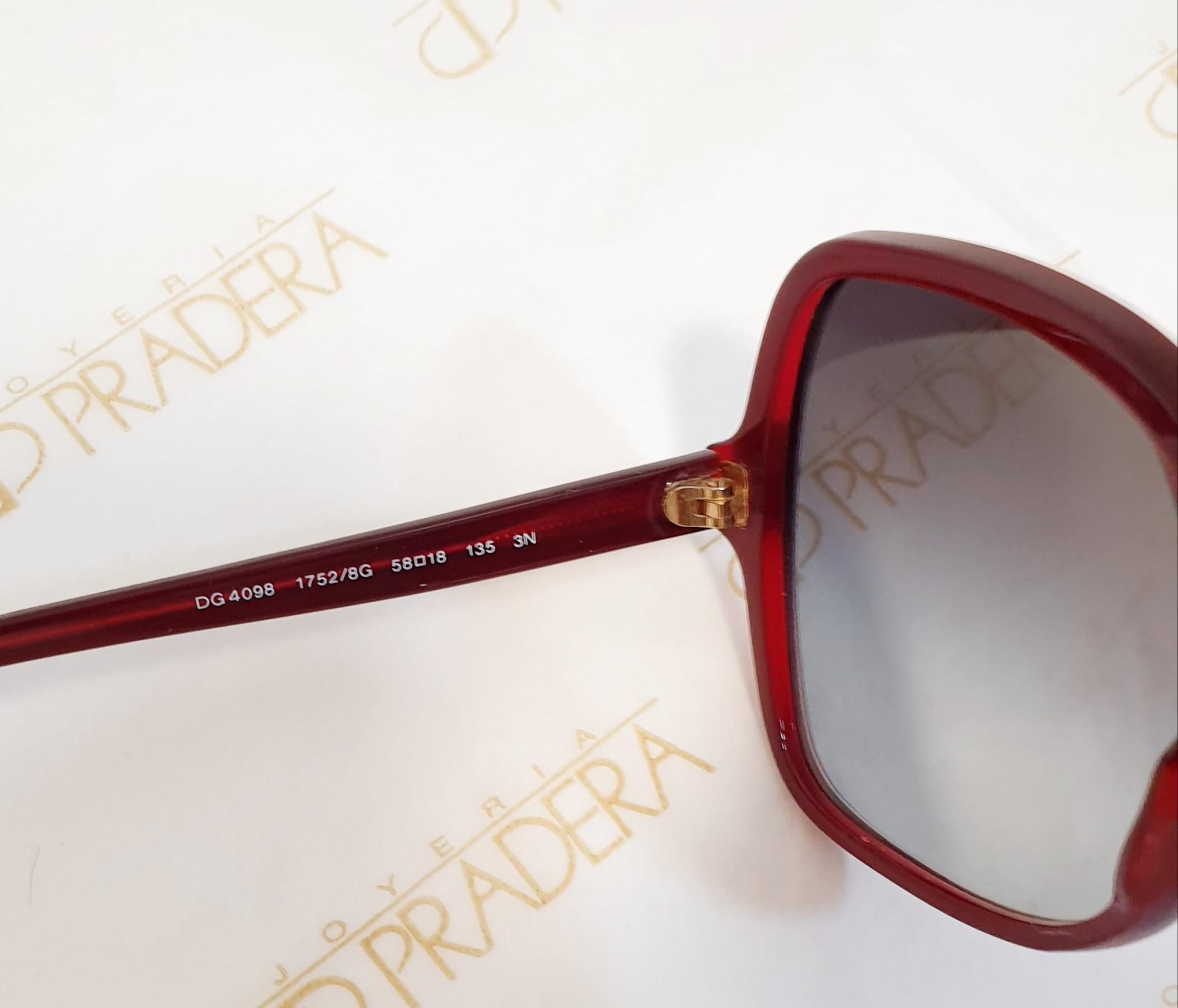 Women's Vintage Dolce Gabbana Sunglasses For Sale