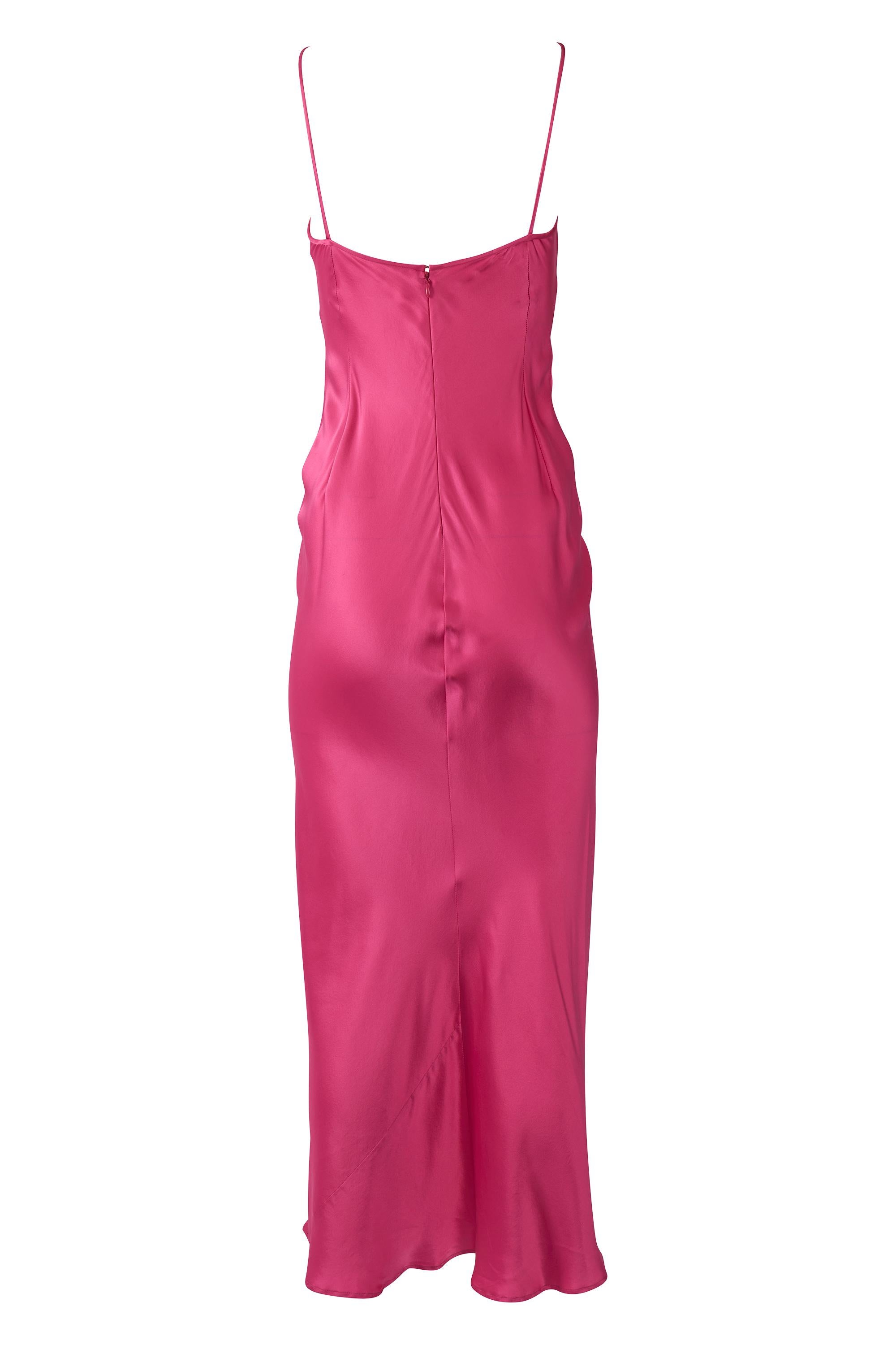 Abito vintage Dolce & Gabbana anni '90 in seta rosa In condizioni ottime in vendita a London, GB