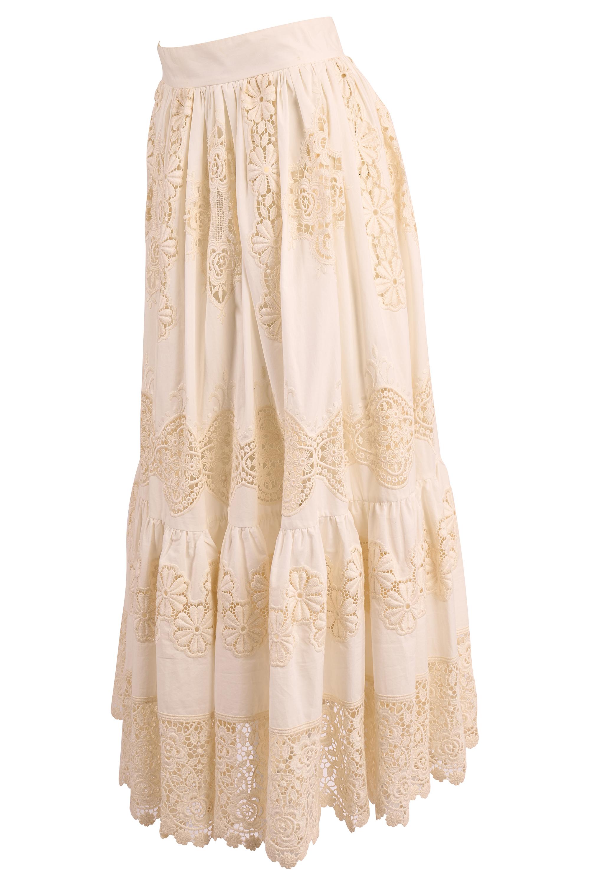 Vintage By Dolce&Gabbana S/S 2011 Weiß Spitze Rock Co ord Set im Angebot 2