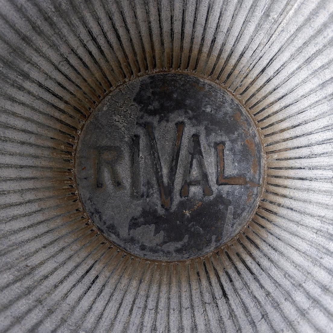 Table d'appoint Rival 